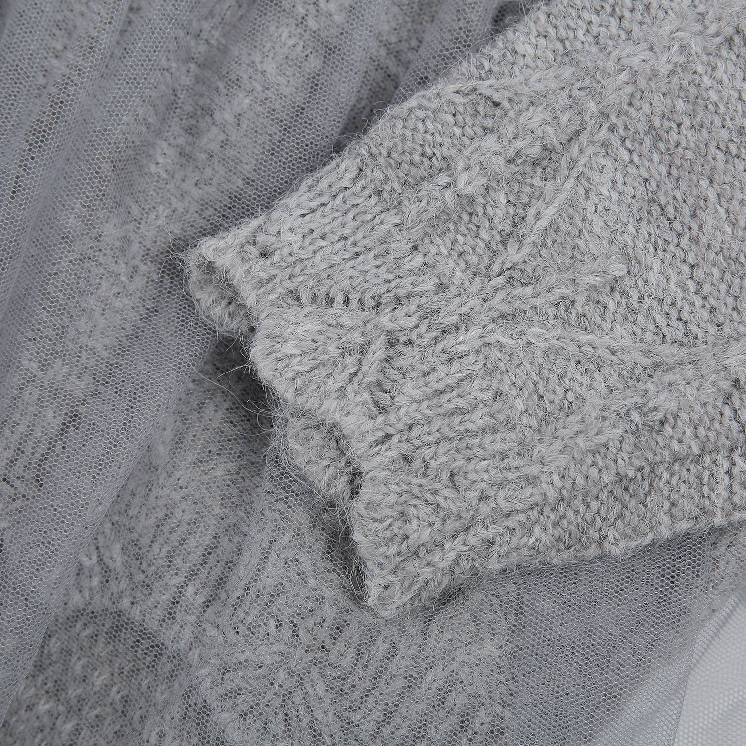 PEACH ACCESSORIES - Wholesale Cardigan - Women's - Knitted Cardigan with Lace Detail SDK15325