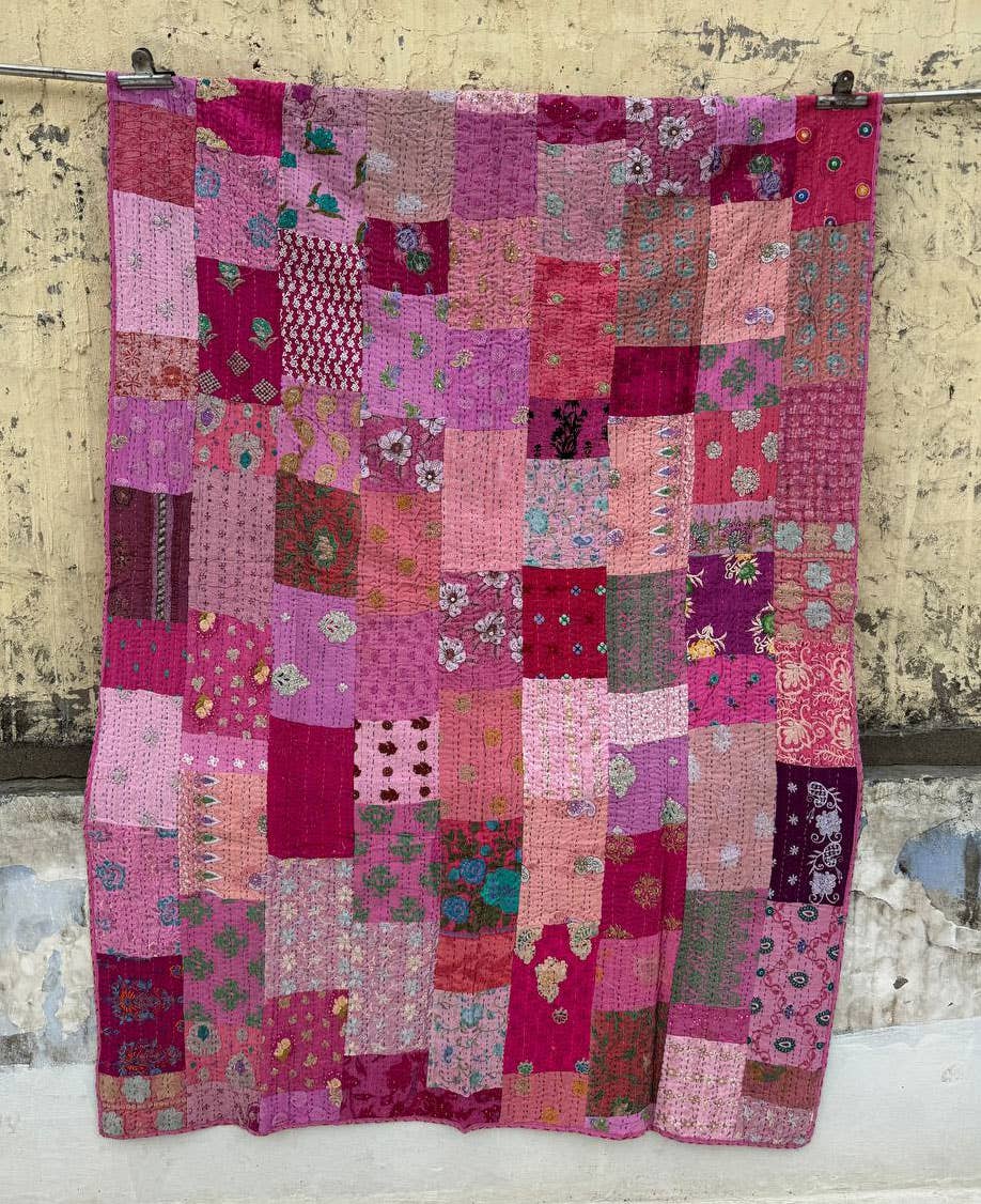 Bhawana Handicrafts - Wholesale Throw blanket - Kantha Stitched Patchwork Embroidery Quilts Cotton Bedspread7