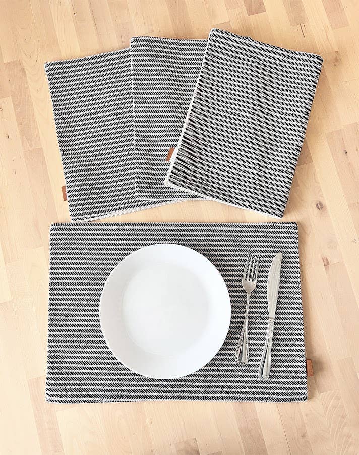 Fennco Styles - Wholesale Placemat - Grey Braided Stripe Two-Side Use Reversible Placemat1