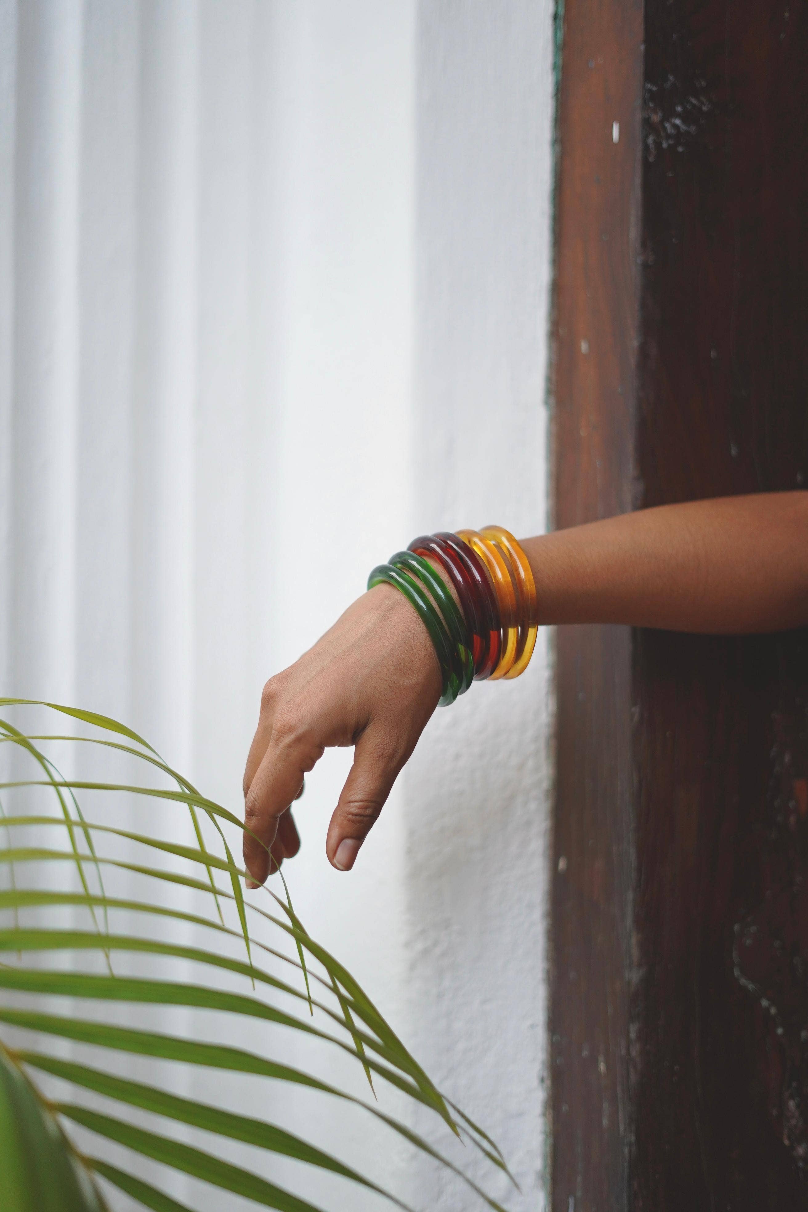 Annahmol - Wholesale Bangle Bracelet - Saramai Glass Bangles5