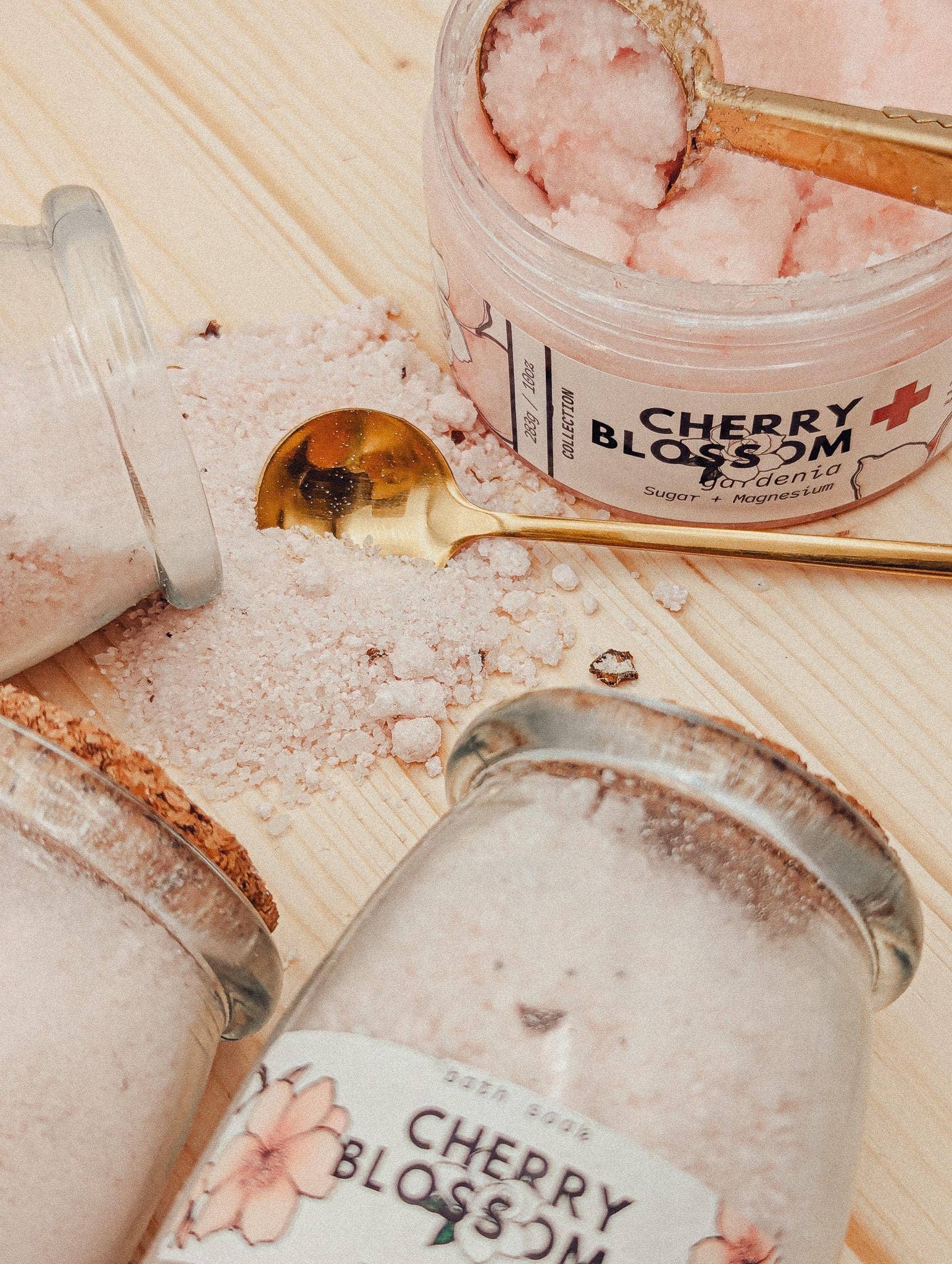 Poppy+Lily - Wholesale Bath Soak/Milk - Aged Cherry Blossom & Gardenia Bath Soak & Scrub Set2