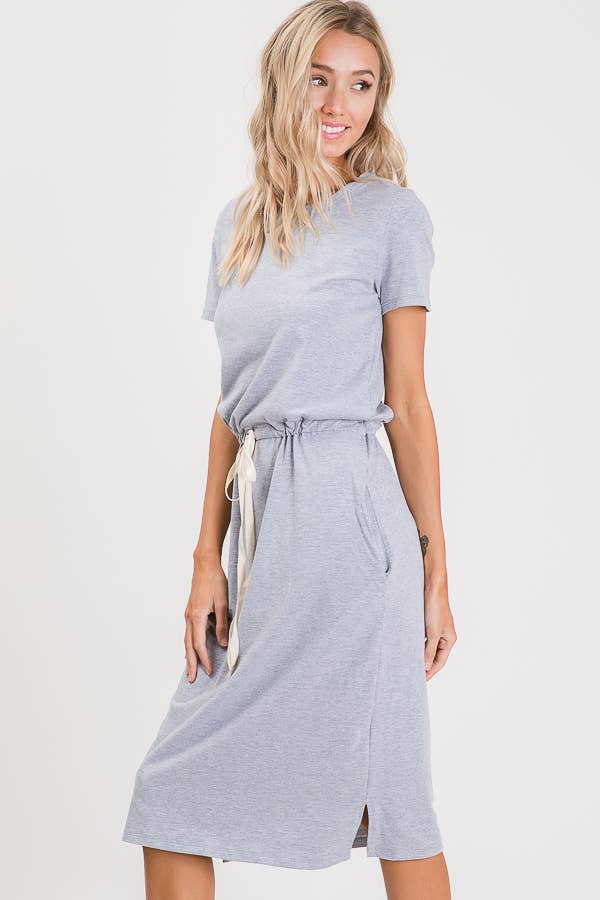 7th Ray - Vente Robe – femme - Robe T-shirt à cordon de serrage à la taille avec poches latérales D246542