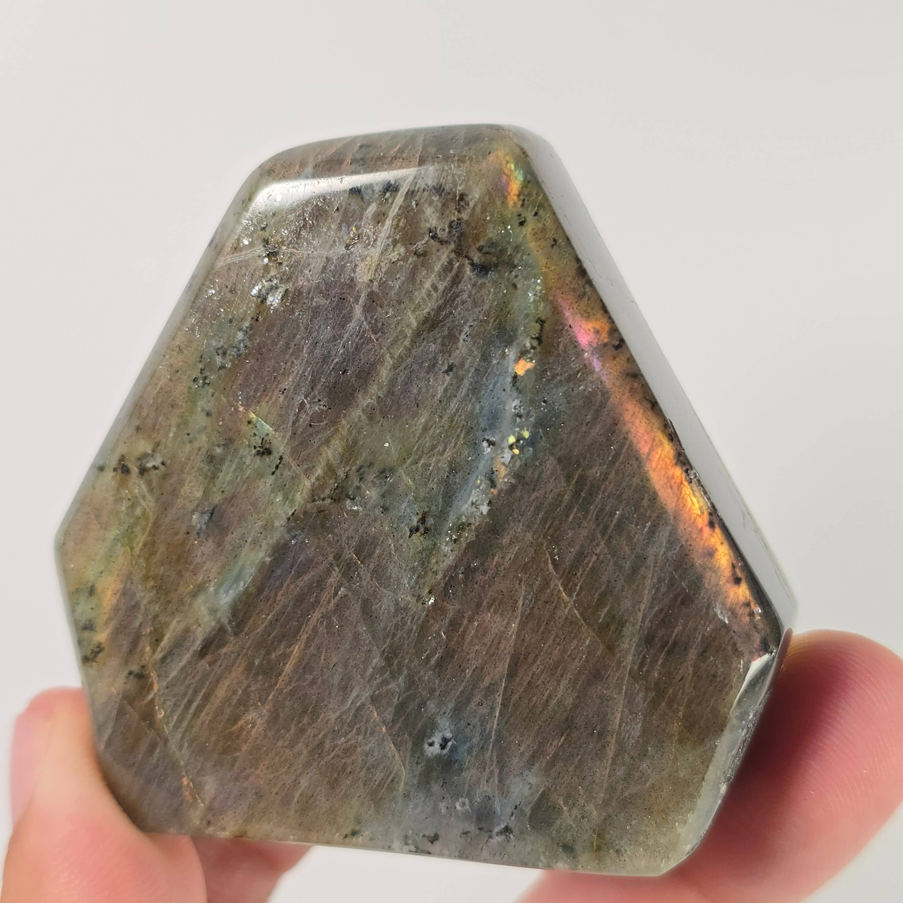 Aquamarine Daydream Wholesale – wholesale Spiritual stone/crystal – Per Kilo Geometric Labradorite Freeform ~ Polished Crystals5