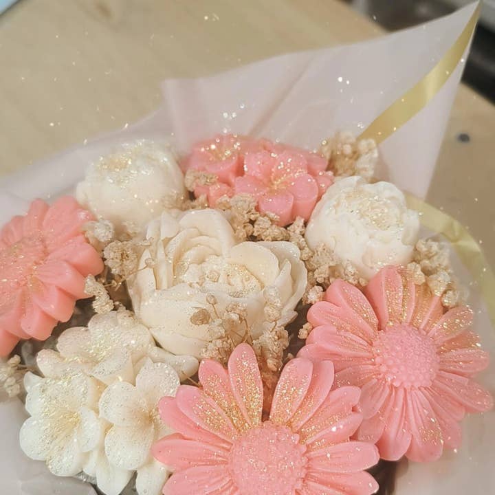 Les Bougies De Cindy - Vendita all'ingrosso Candela per esterni - Bouquet di cera profumata a forma di fiori1