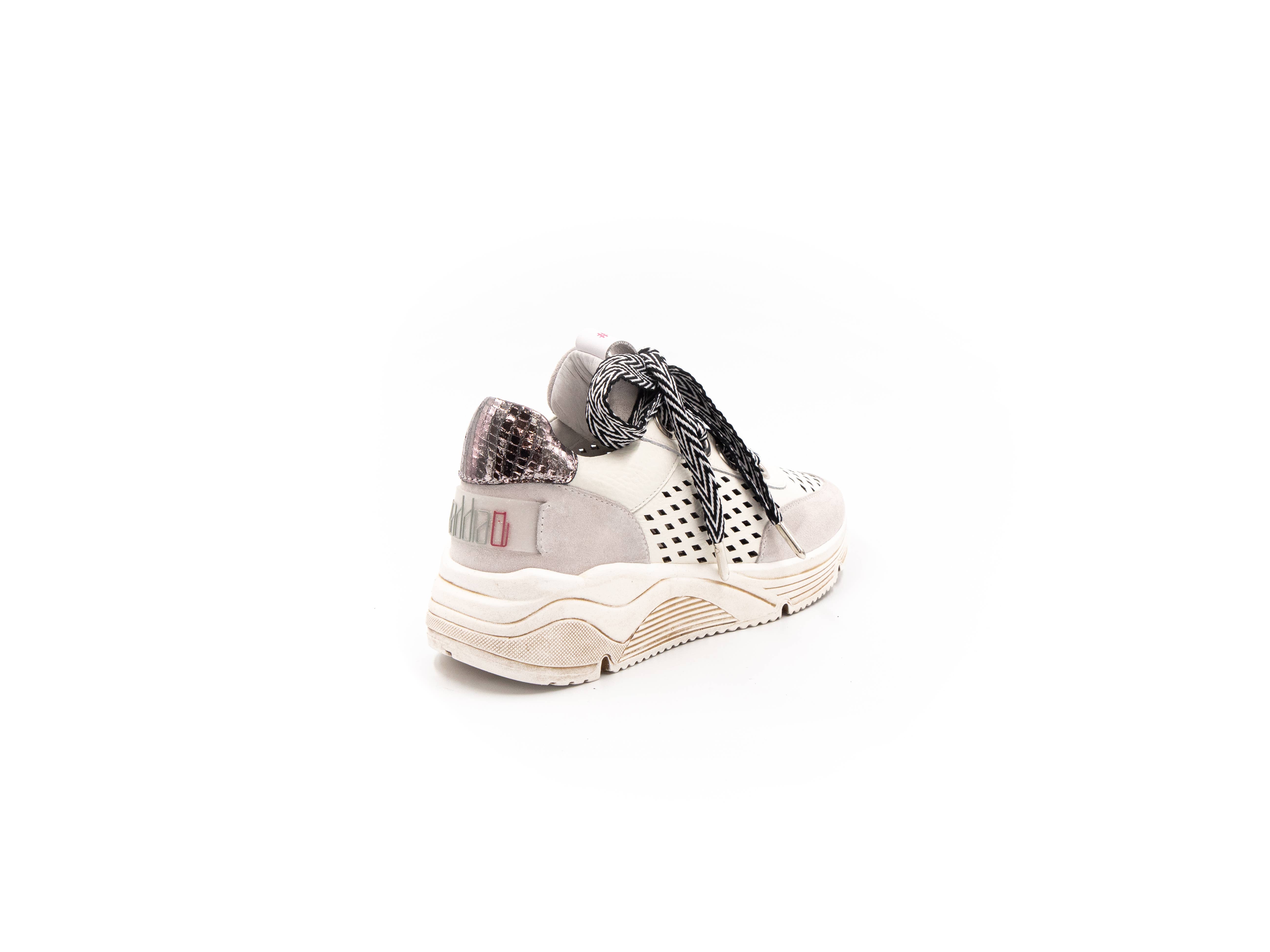 Vaddia USA - Wholesale Lifestyle Sneakers - Women's - Binx3