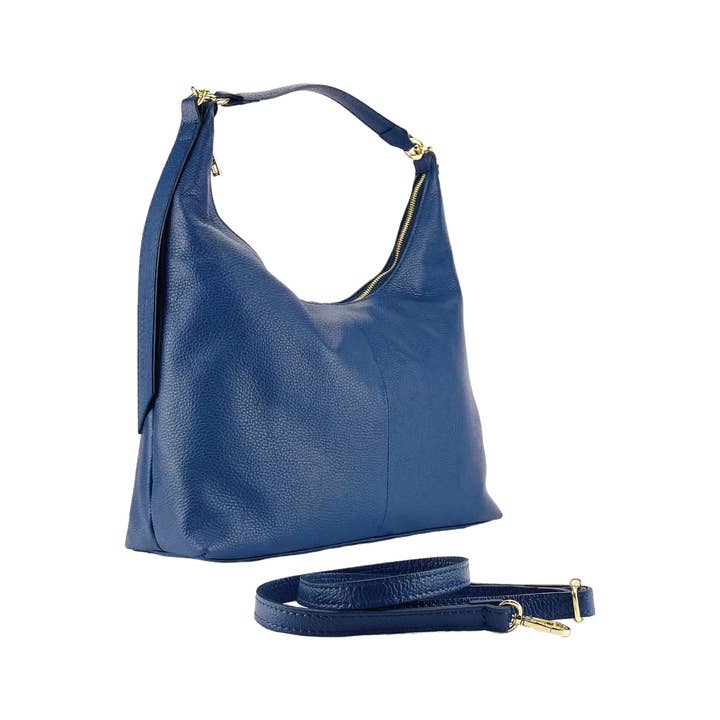 RB1017D | Weiche Damen-Schultertasche aus echtem Leder, hergestellt in Italien, mit einem einzelnen Griff und abnehmbarem Schulterriemen. Befestigungen mit glänzenden goldfarbenen Metallkarabinern - Farbe Blau - Maße: 36 x 40 x 13 cm für den Großhandel von Kaili mood / RENATO BORZATTA - Italy since 1978 -