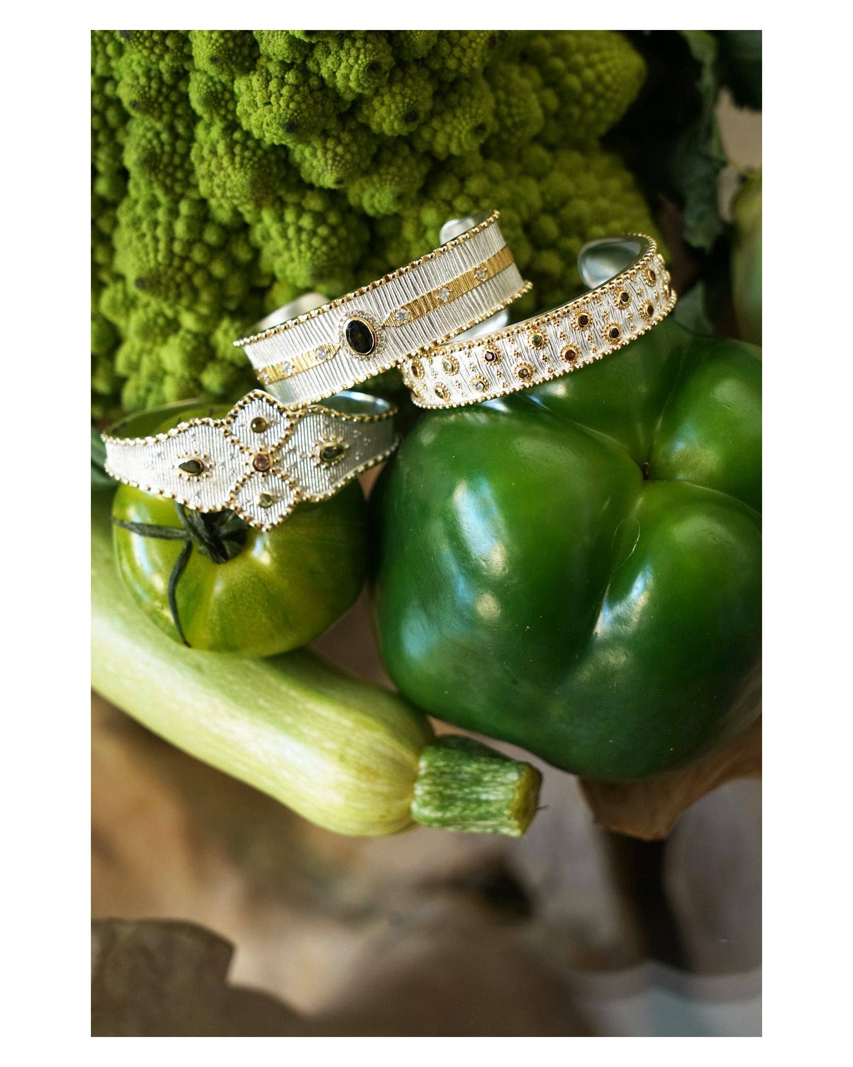 DIAPERIS - Wholesale Charm/Dangle Bracelet - ALTHEA SILVER BRACELET GREEN TOURMALINES2