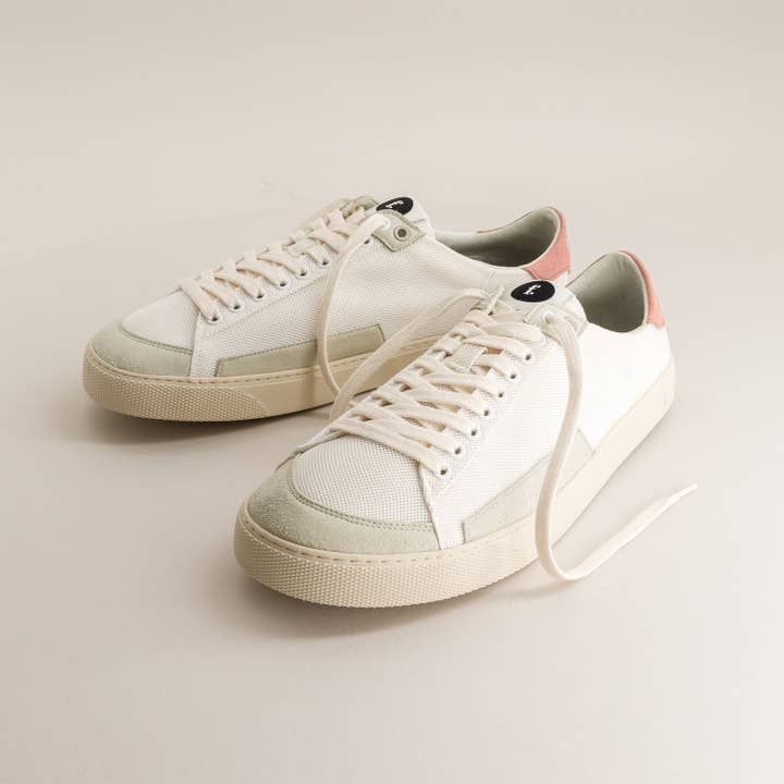 Pêche Blush Mesh for wholesale by Fleeters