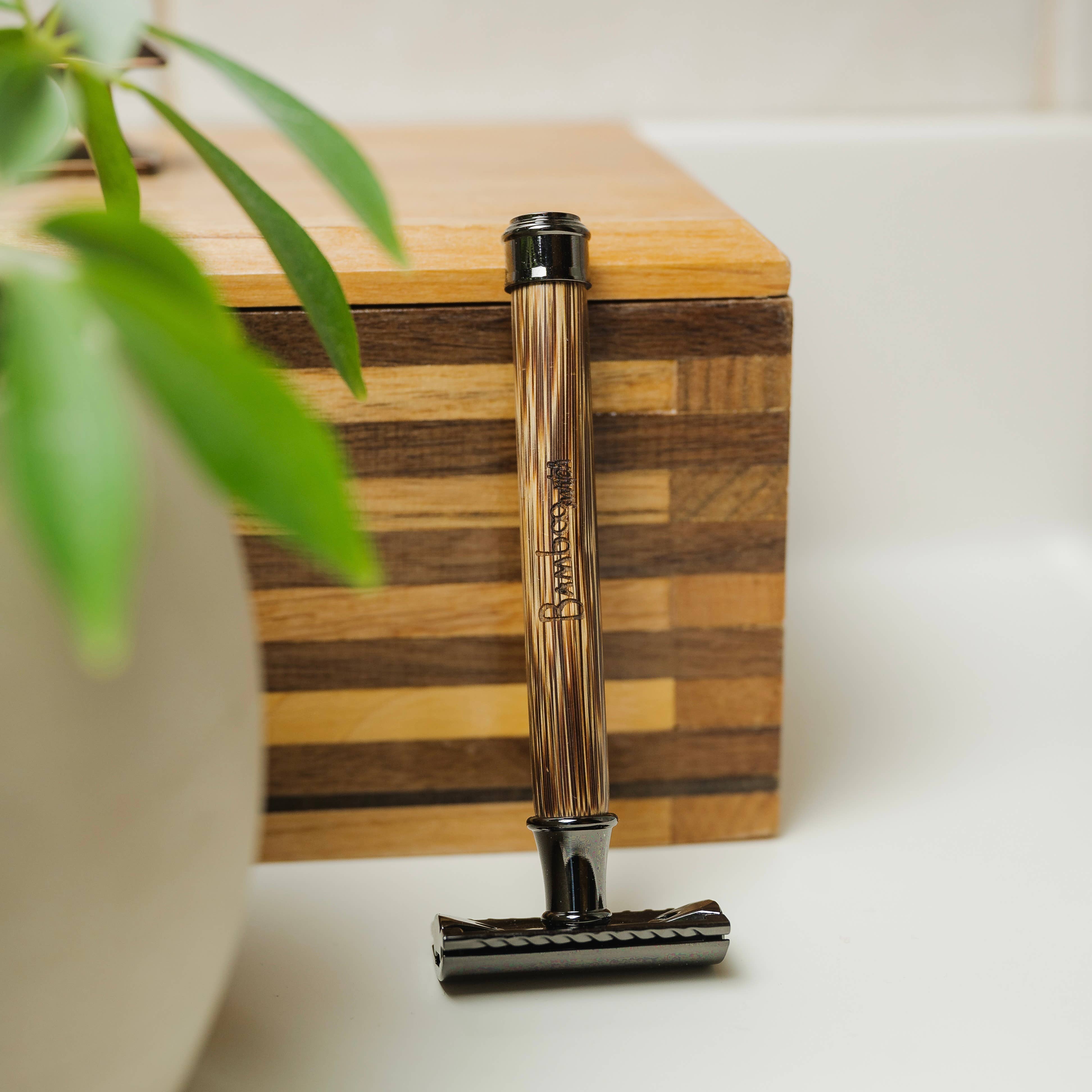 Bamboo Switch - Wholesale Razor - Bamboo Stainless Steel Safety Razor | Faire Market 3