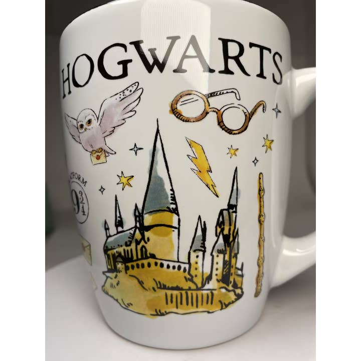 Silver Buffalo - Wholesale Coffee Mug - Hogwarts Destination 25oz Jumbo Curved Ceramic Mug