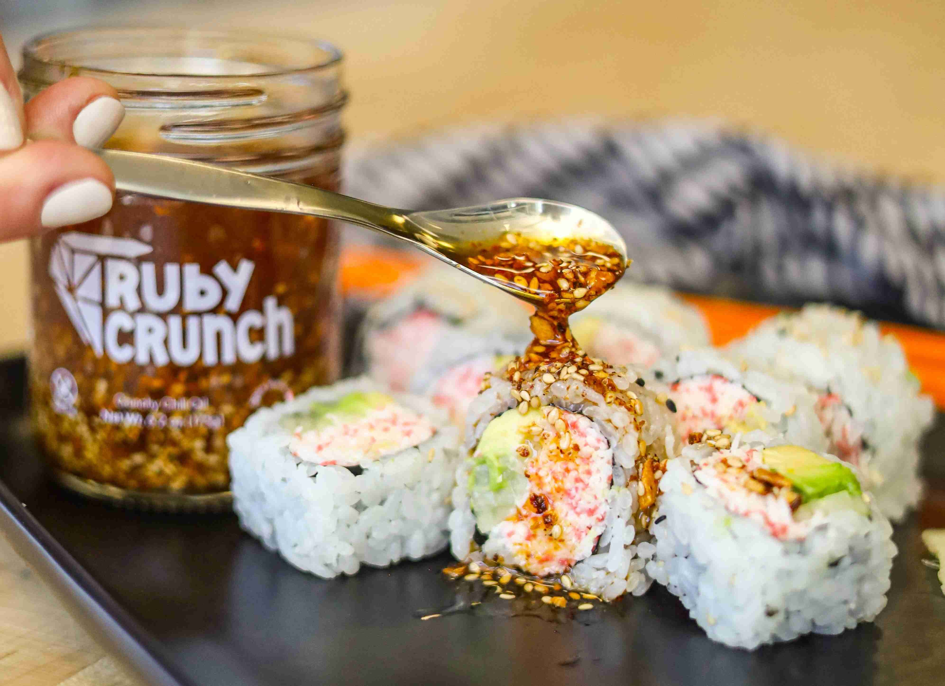 5 Lakes Flavor - Wholesale Sauce - Chili Crisp with Olive Oil – Ruby Crunch Original, 8oz Jar4