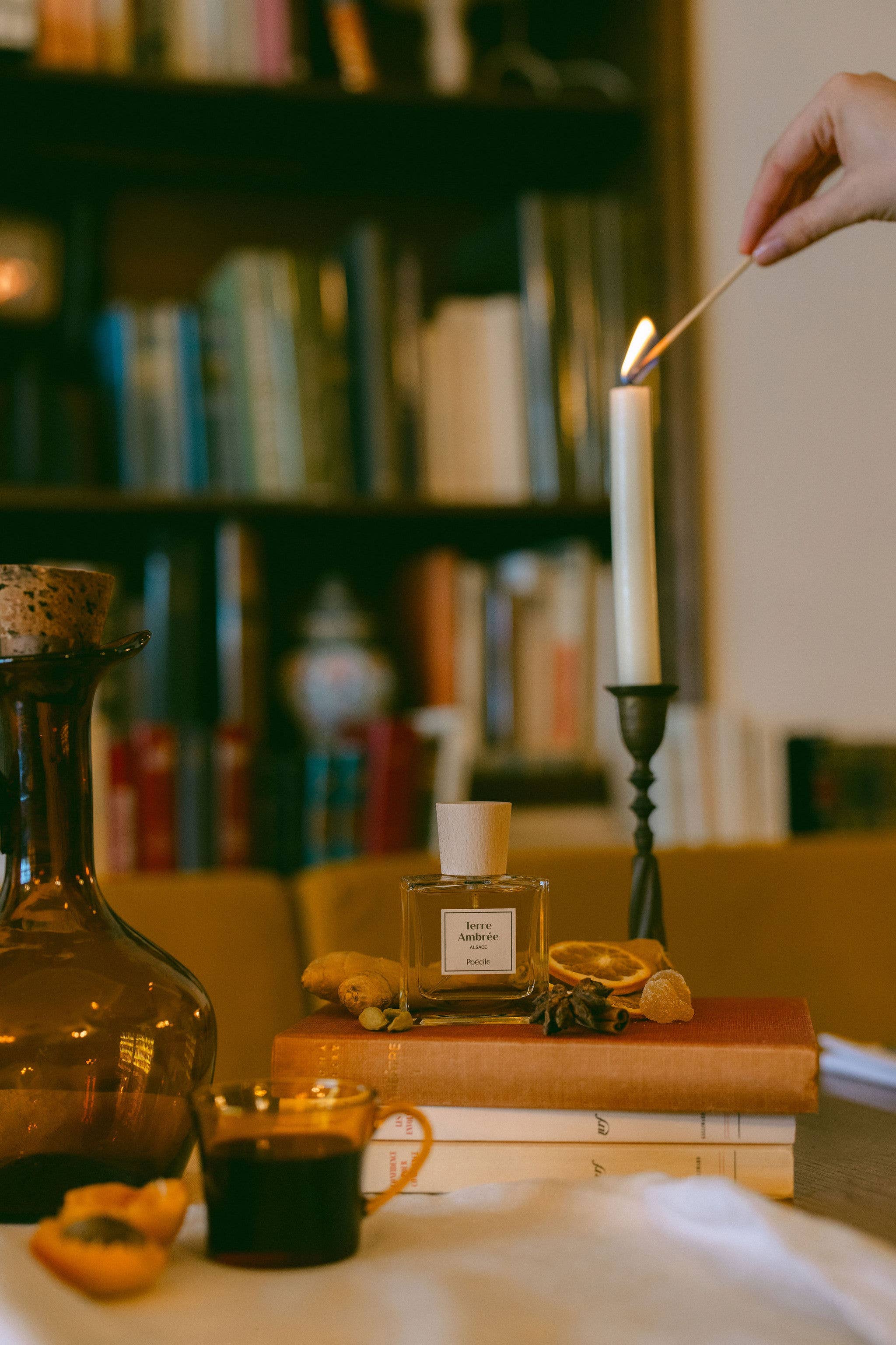 Poécile - Wholesale Parfum/Eau de toilette - Eau de parfum - Amber Aarde - Elzas3