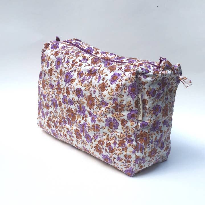 Mehera Shaw – wholesale Make-up/cosmetic bag – Cosmetics Bag - Quilted Hand Block Print Cotton9