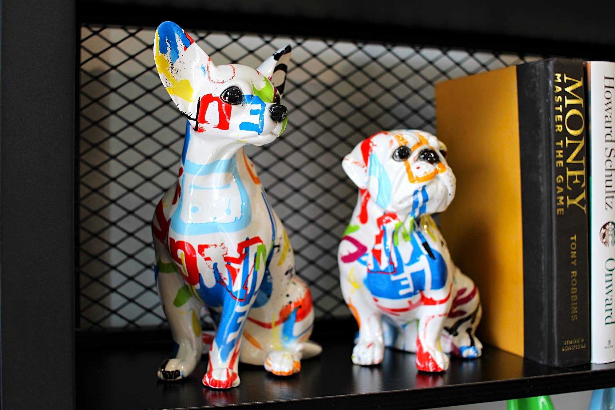 Interior Illusions Plus - Vente Sculpture - Chihuahua Sitting Happy - 10 pouces de haut4