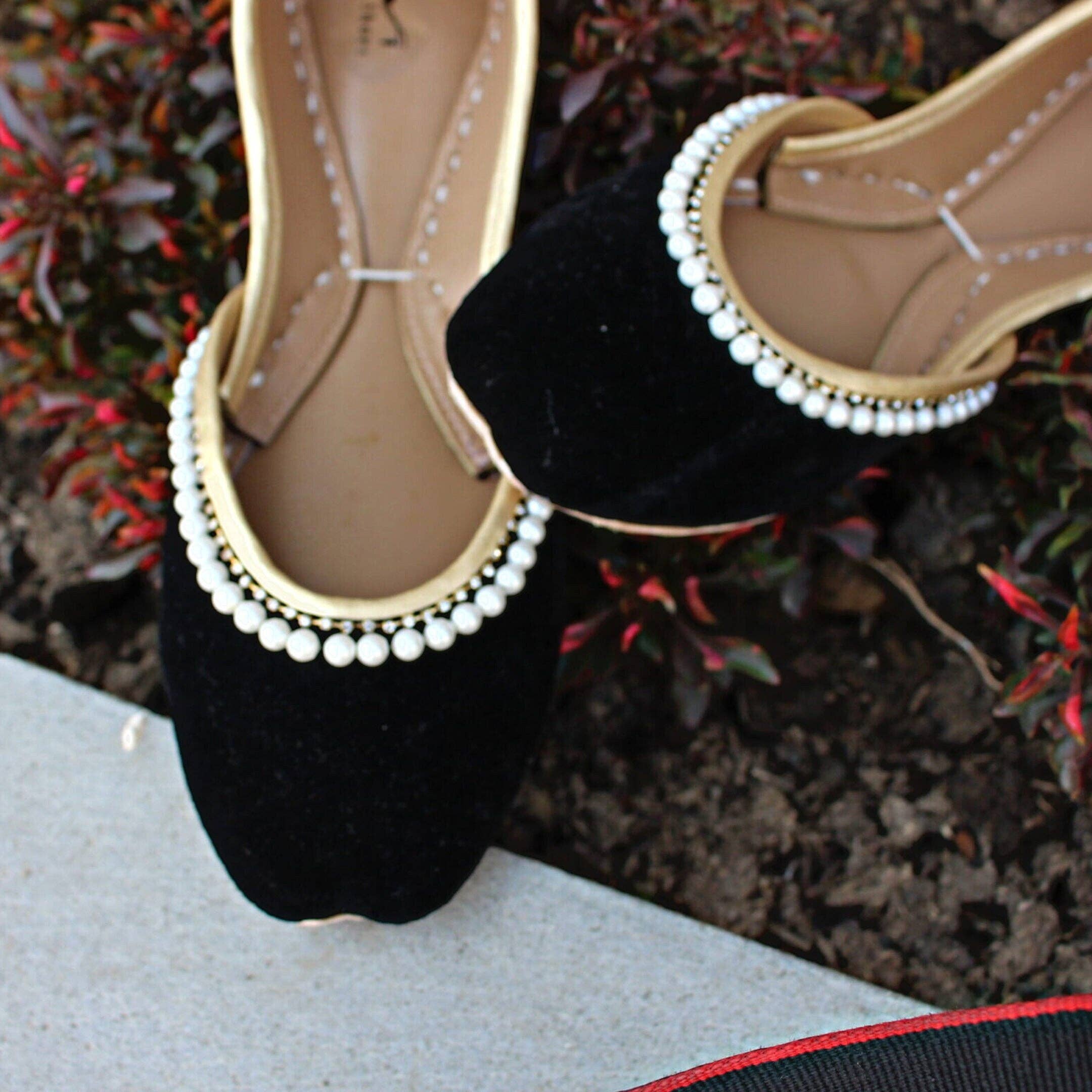Elegance White Pearls Embellished on Black Velvet Wedding Ballet Flat Shoes for wholesale on Faire1