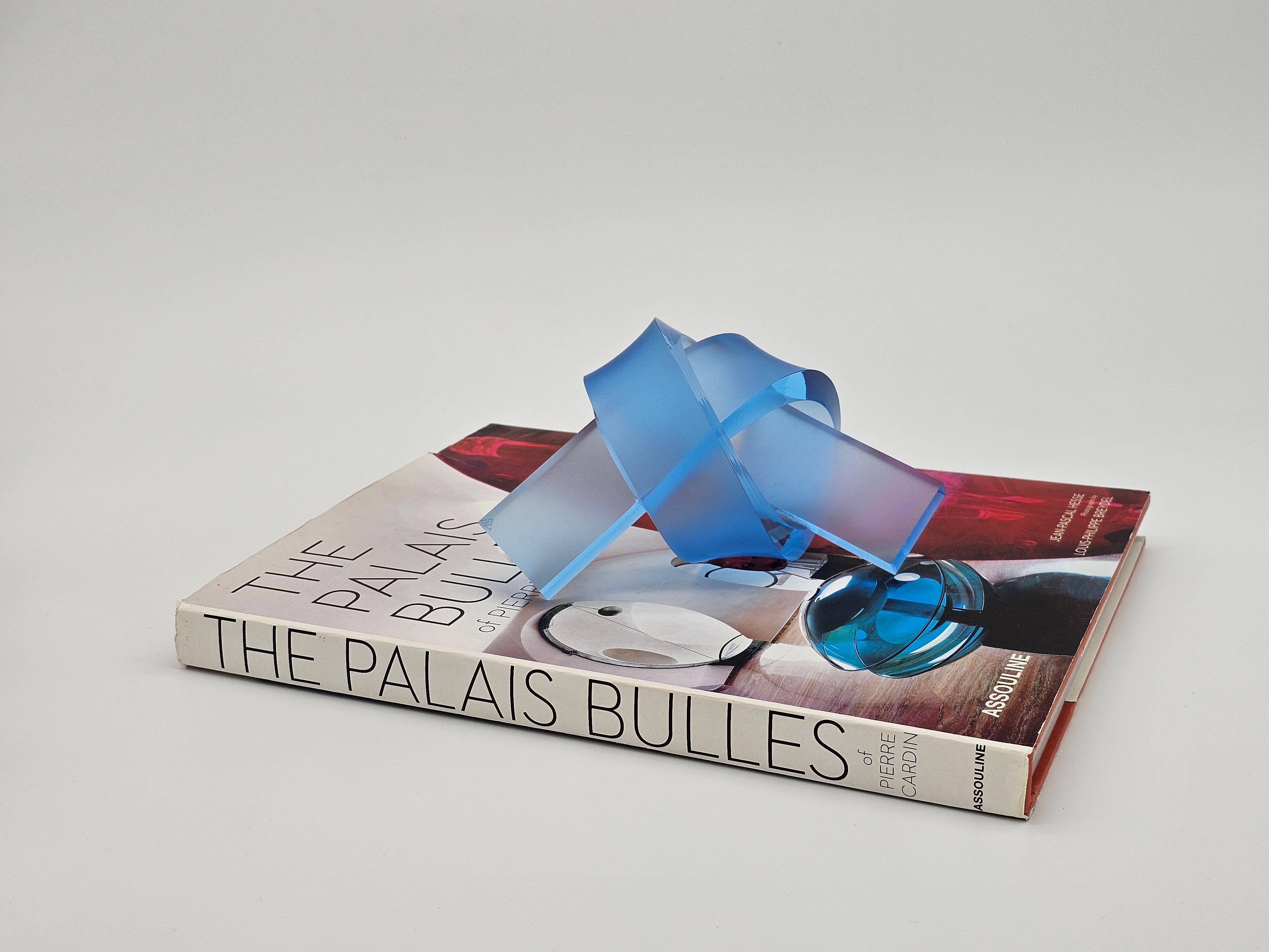 Somar Creations - Wholesale Decorative Tabletop Object - Acrylic Love Knot 7