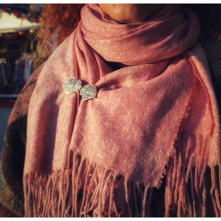 Cristina SJ creative shop - Wholesale Brooch - Portuguese filigree brooch, jacket closure, top design1