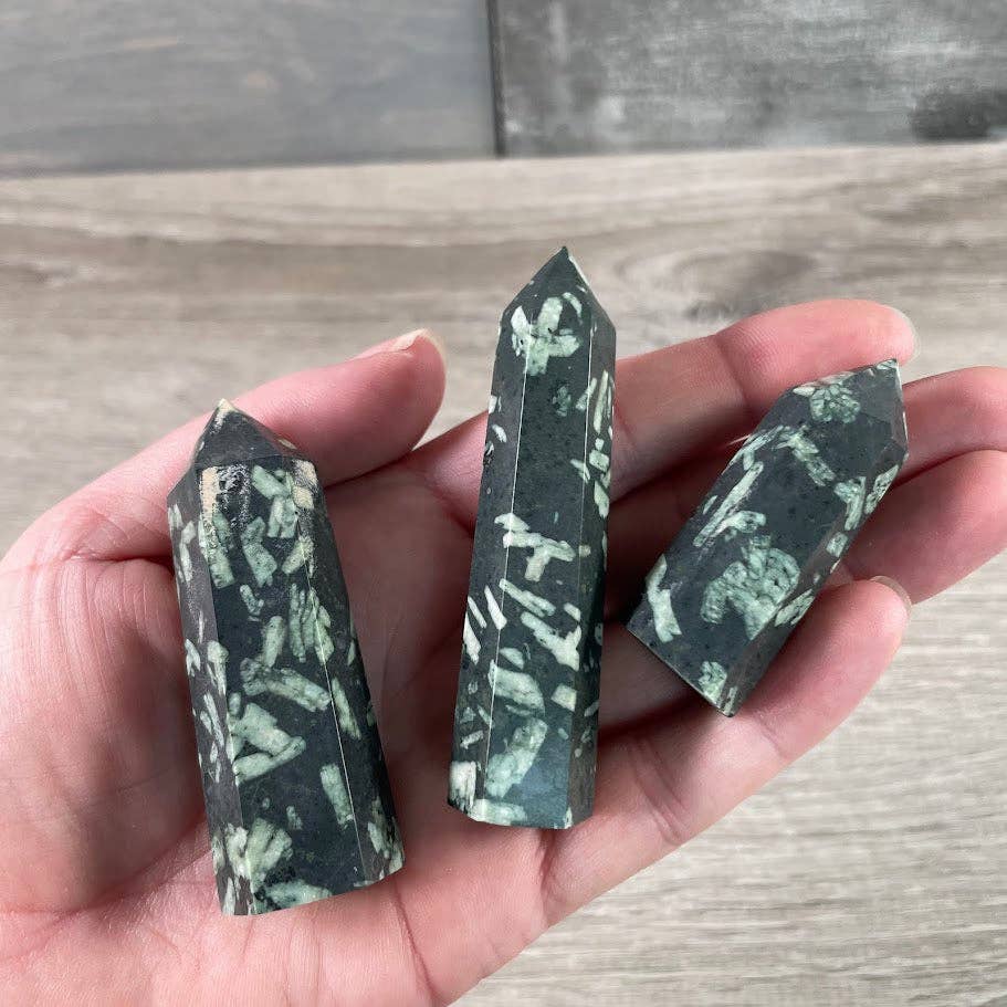 Keystone Crystals - Vendita all'ingrosso Pietra/cristallo spirituale - Obelisco di Pietra Preziosa 1-2 oz | Piccola Torre di Cristallo, Griglie e Decorazioni47