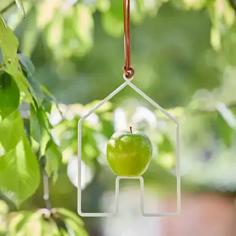 Burgon and Ball EU - Wholesale Bird Feeder - Sophie Conran - Apple Bird Feeder House1