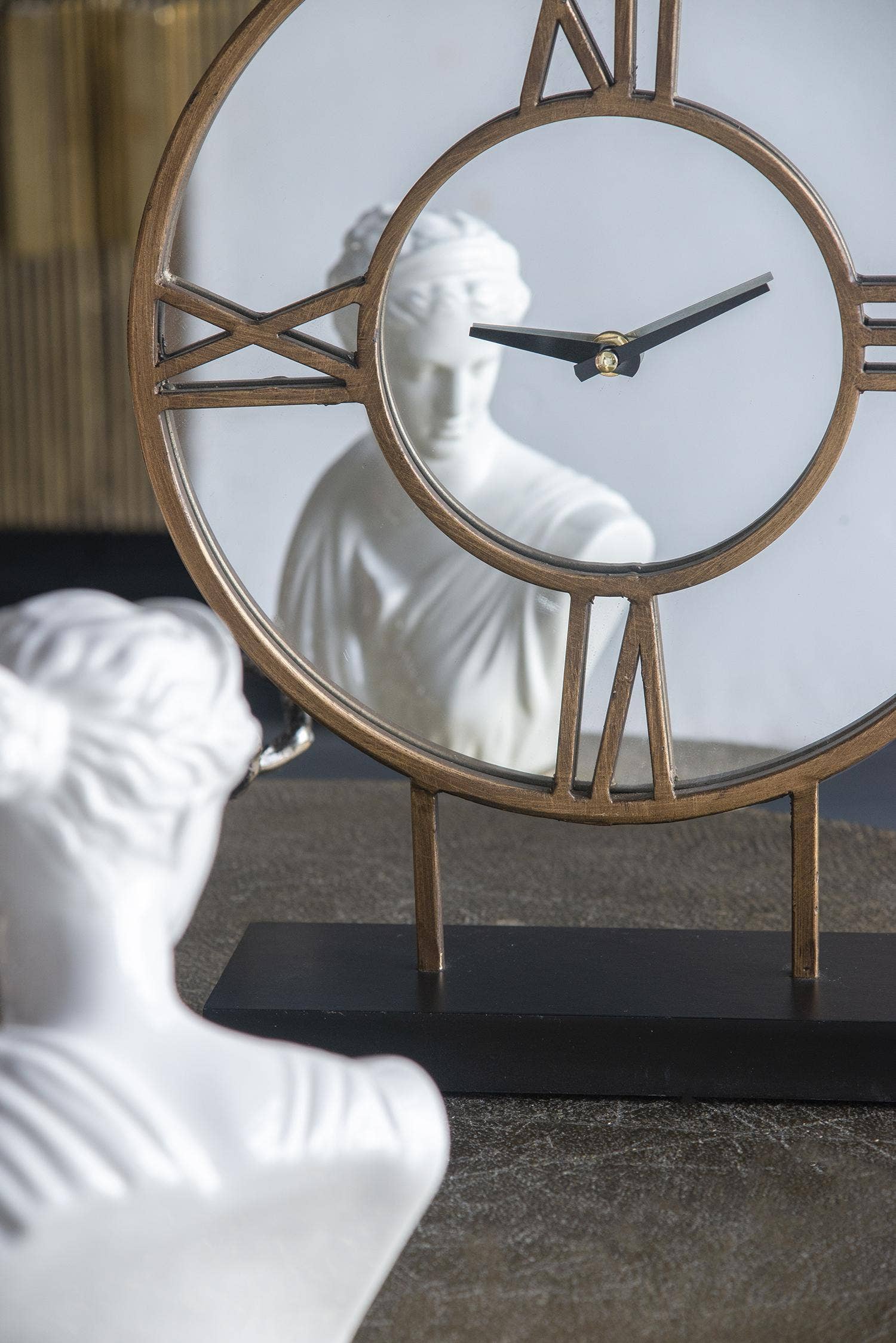 A&B Home Group Inc. - Wholesale Desk Clock - Table Clock8