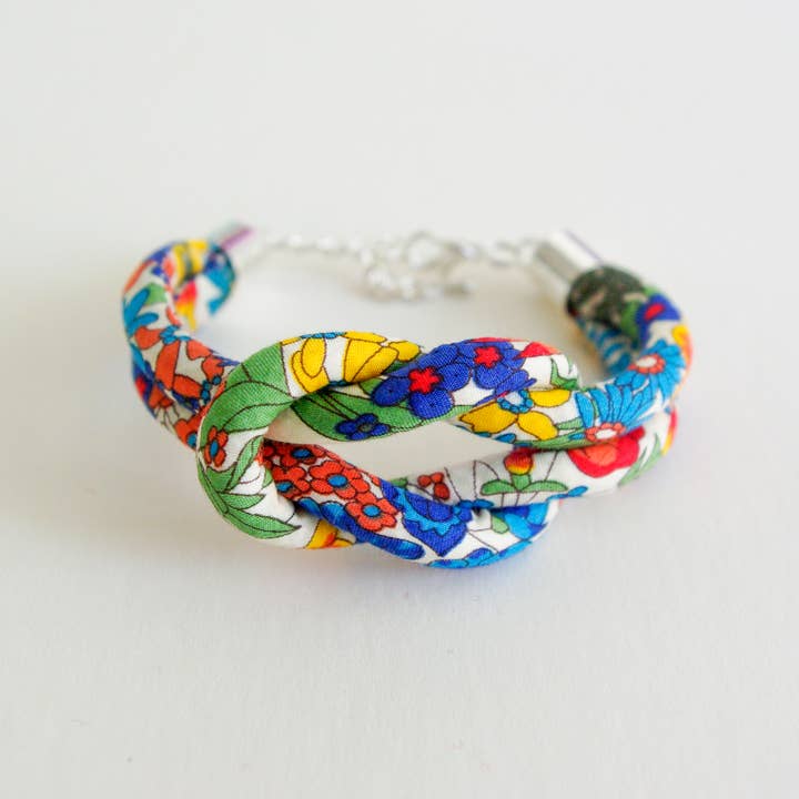 Bunny Bosworth - Wholesale Woven/Braided Bracelet - Reef Knot Bracelet - Meadow Flowers2