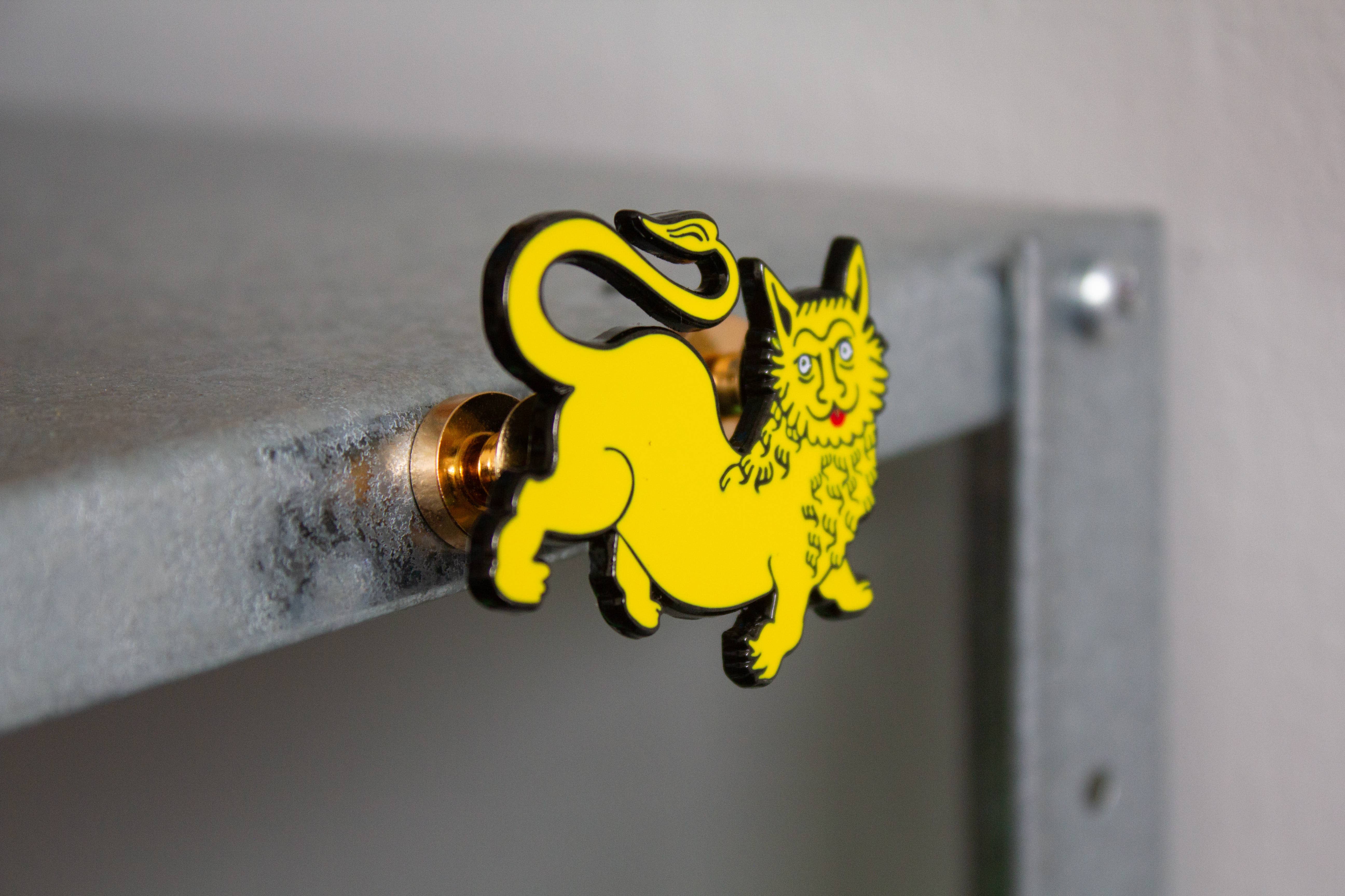 Mink – wholesale Lapel pin/button – Turn Your Pins into Magnets!7