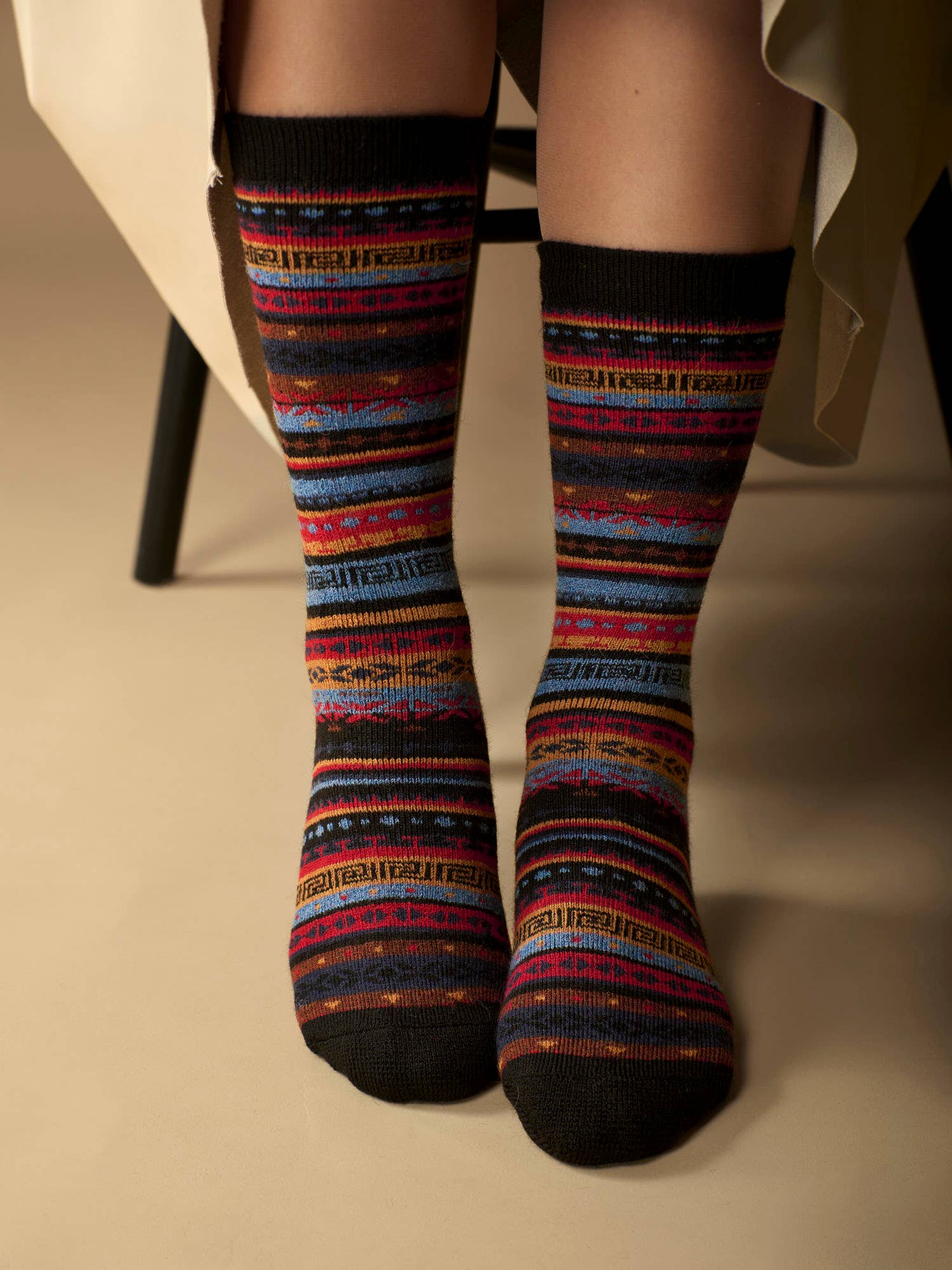 WUAMAN - Alpaca – Großhandel Socken - Unisex – Fair Isle Alpaka-Socken | Gepolsterte Kniestrümpfe | Klassische Länge4