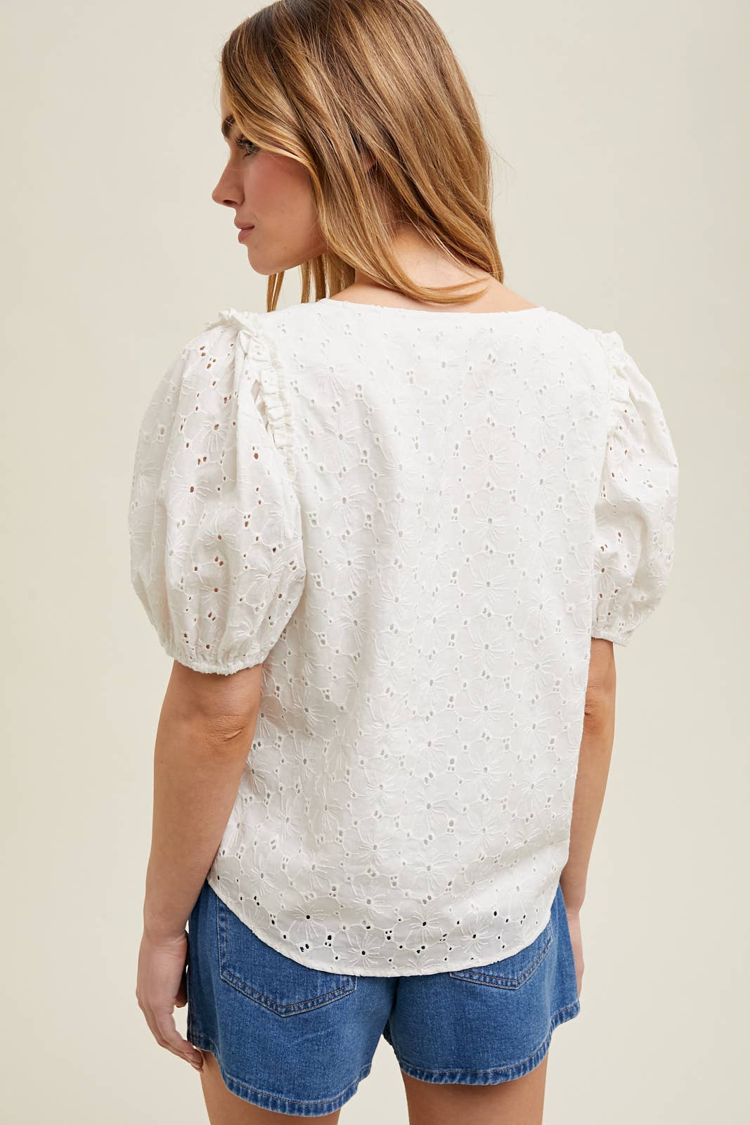 OFF WHITE EYELET PUFF SLEEVE TOP / WL24-9892 for wholesale on Faire3