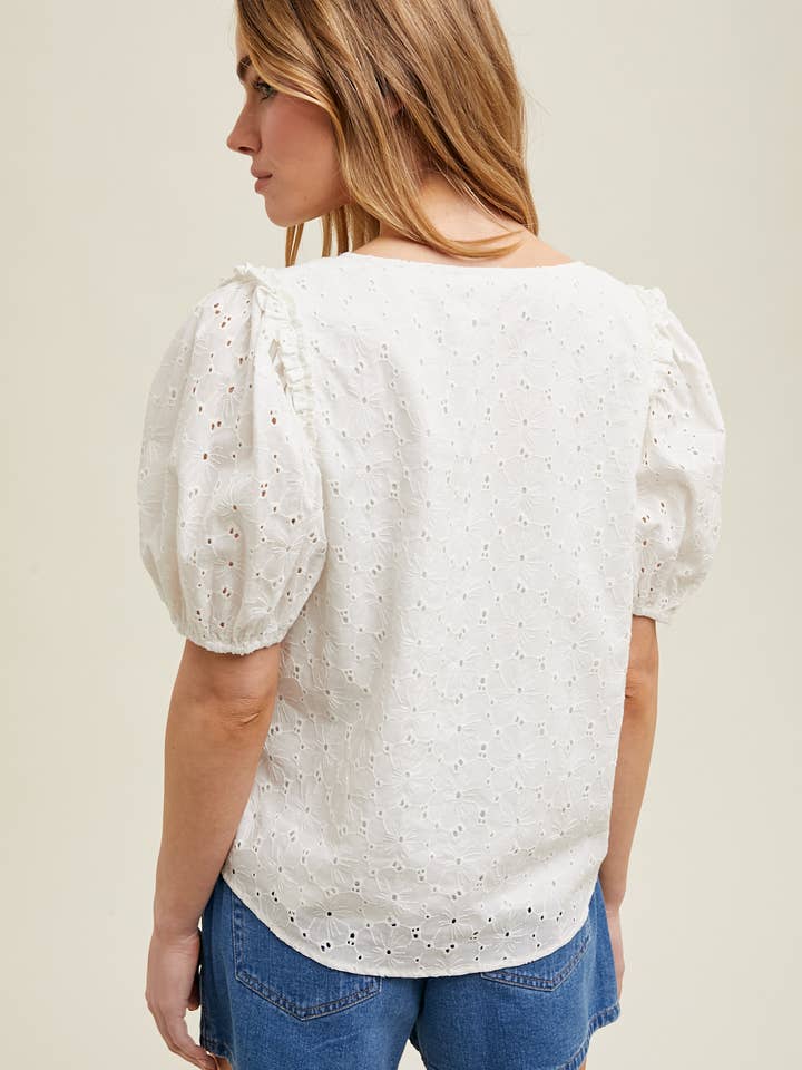 OFF WHITE EYELET PUFF SLEEVE TOP / WL24-9892 for wholesale on Faire3