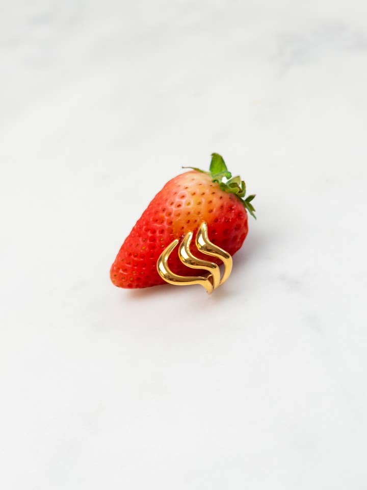 Three's Company Ring - 18K Gold Plated for wholesale by Peter and June