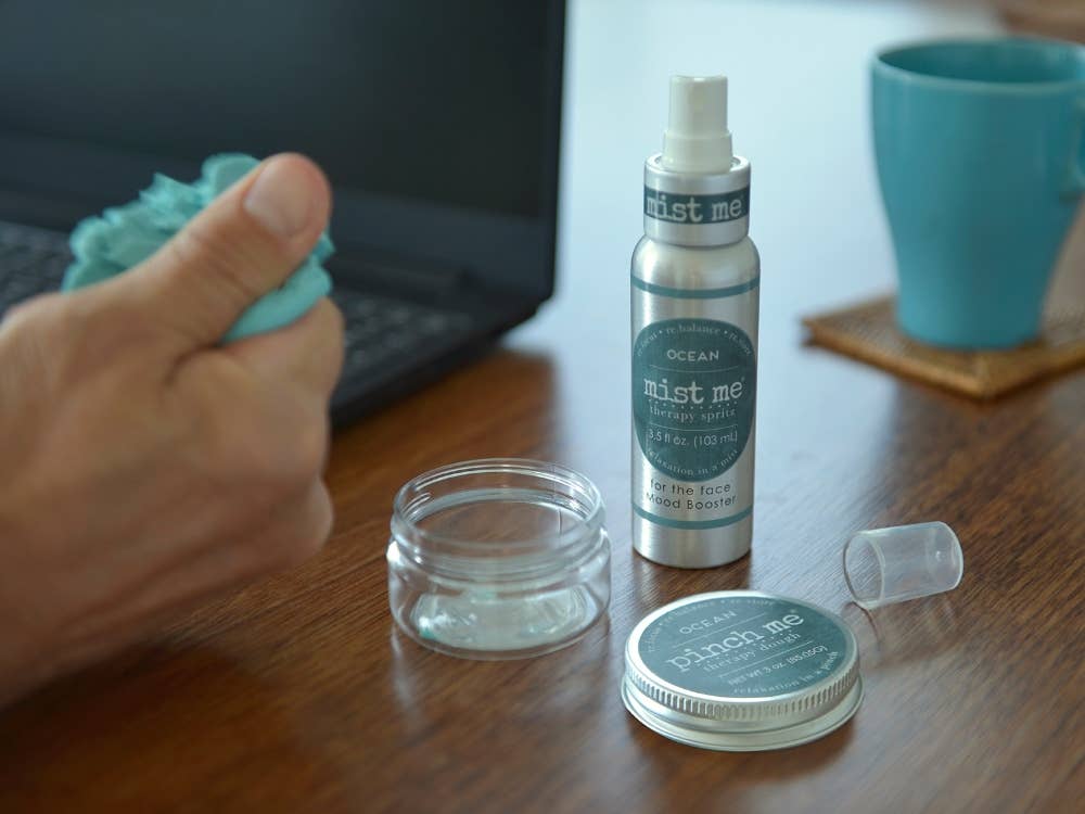 Pinch Me Therapy Dough – Óleos essenciais/água para rosto e corpo por atacado – Oceano Névoa Me1