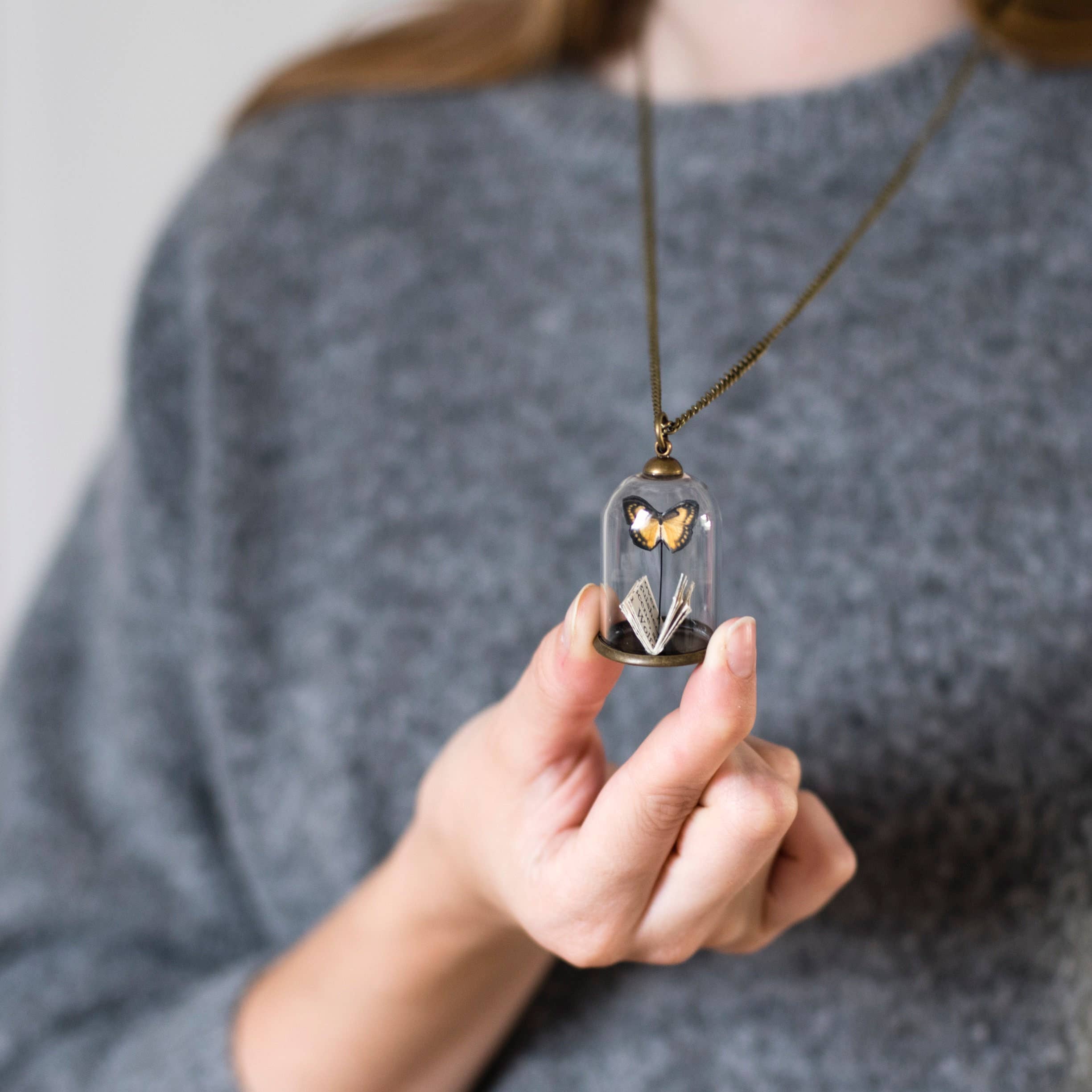 My Papercut Forest - Wholesale Decorative Tabletop Object - Butterfly paper book art, butterfly paper art2