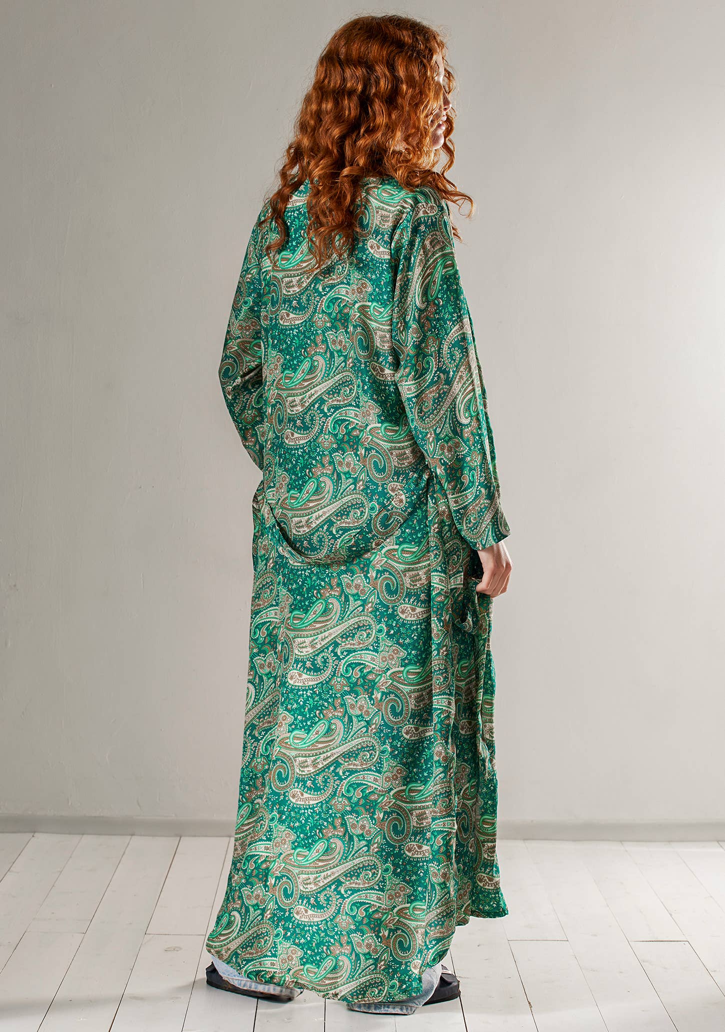 Namaste – Robe - Mulher por atacado – Kimono Verde Floral com Estampa Paisley2