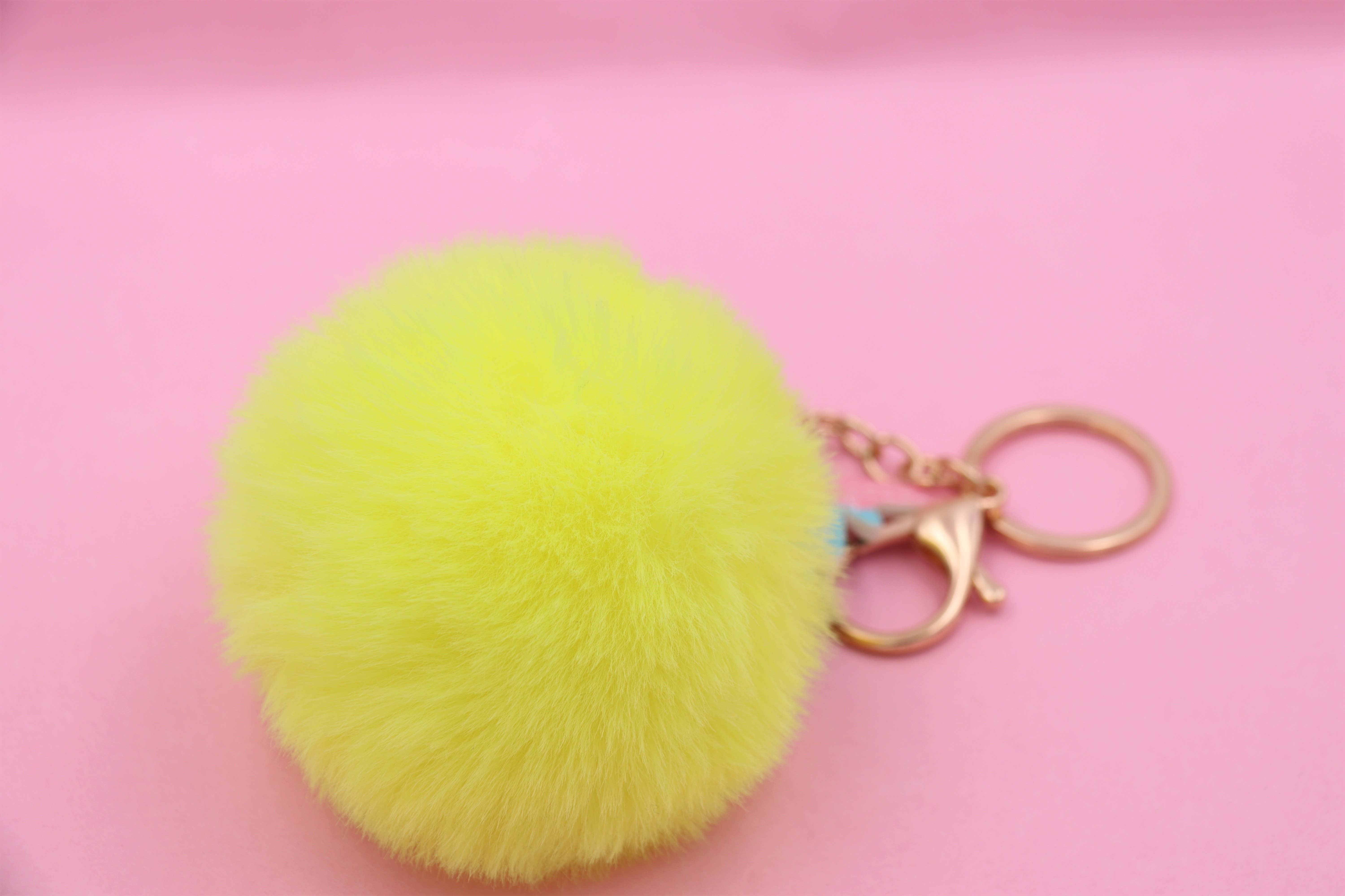 Real Sic - Wholesale Keychain - Unisex - Cute Animal Faux Fur Fluffy Fuzzy Pom Pom Keychain - Unicorn14