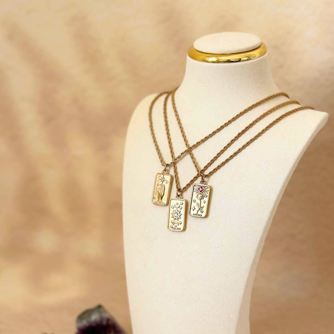 LilAryenne | Jewelry & Suncatchers - Wholesale Halskettinghanger - Tarot Kaart Ketting - De Geliefden, De Zon, De Sterren6