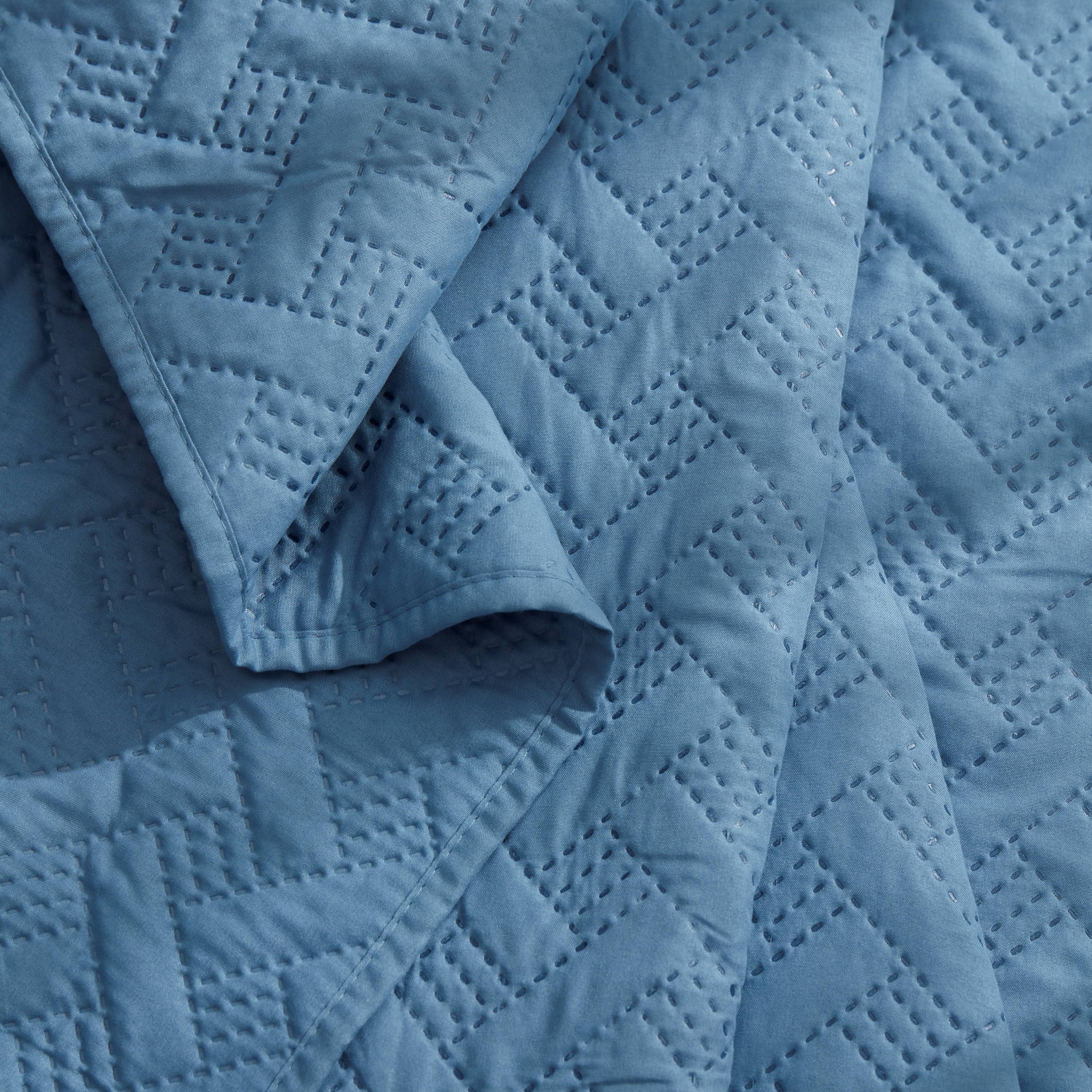 Bed Bath Fashions - Wholesale Bedding Set - Dan River 3 Piece Basket Pinsonic Quilt Set19