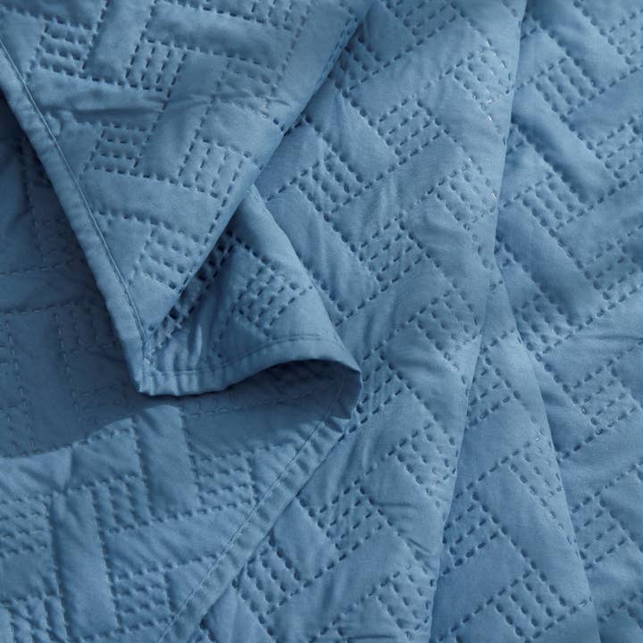 Bed Bath Fashions - Wholesale Bedding Set - Dan River 3 Piece Basket Pinsonic Quilt Set19