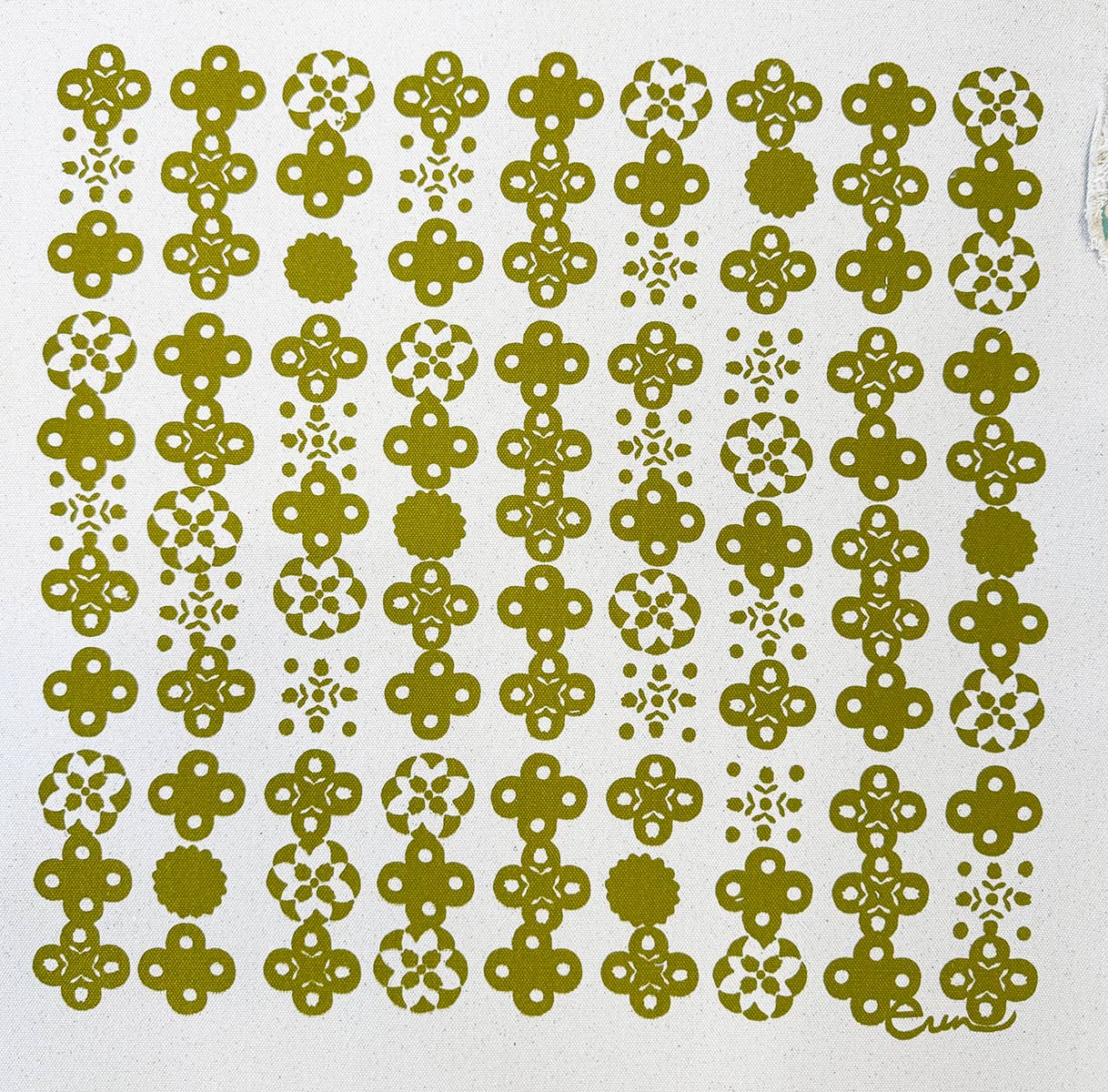 Erin Flett - Wholesale Pouch - Women's - Nordic Darlene Clamshell Pouch9