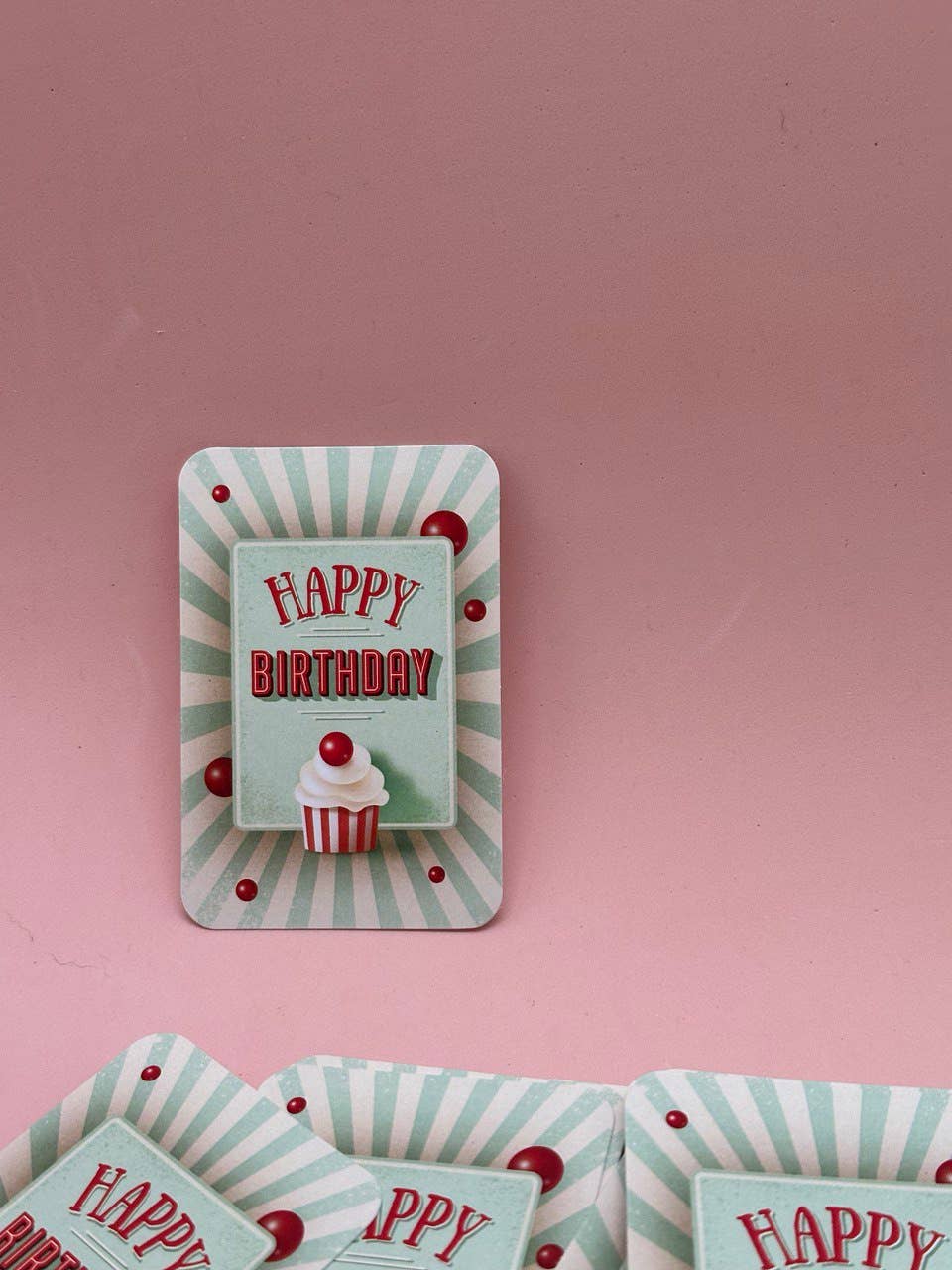 Printfluence.me - Wholesale Birthday Card - Mini single card 6x9 cm 'Happy Birthday. Retro-Futuro'0