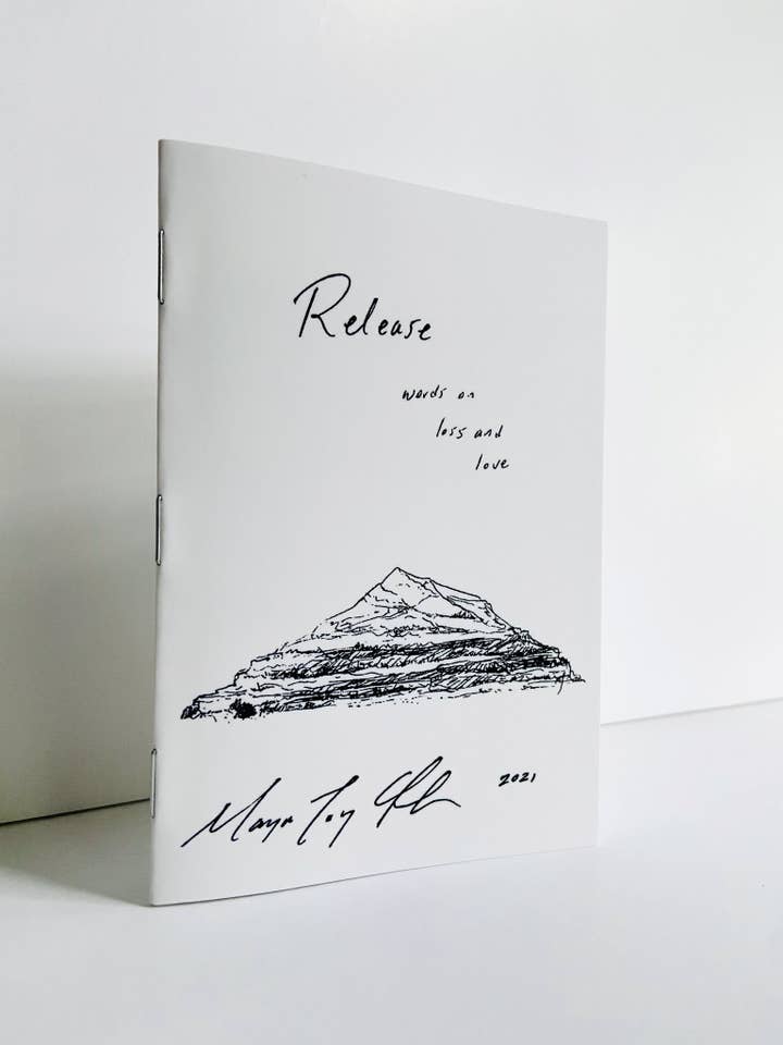 Livre de poésie « Words On Loss & Love » pour la vente par Maya Joy in the World