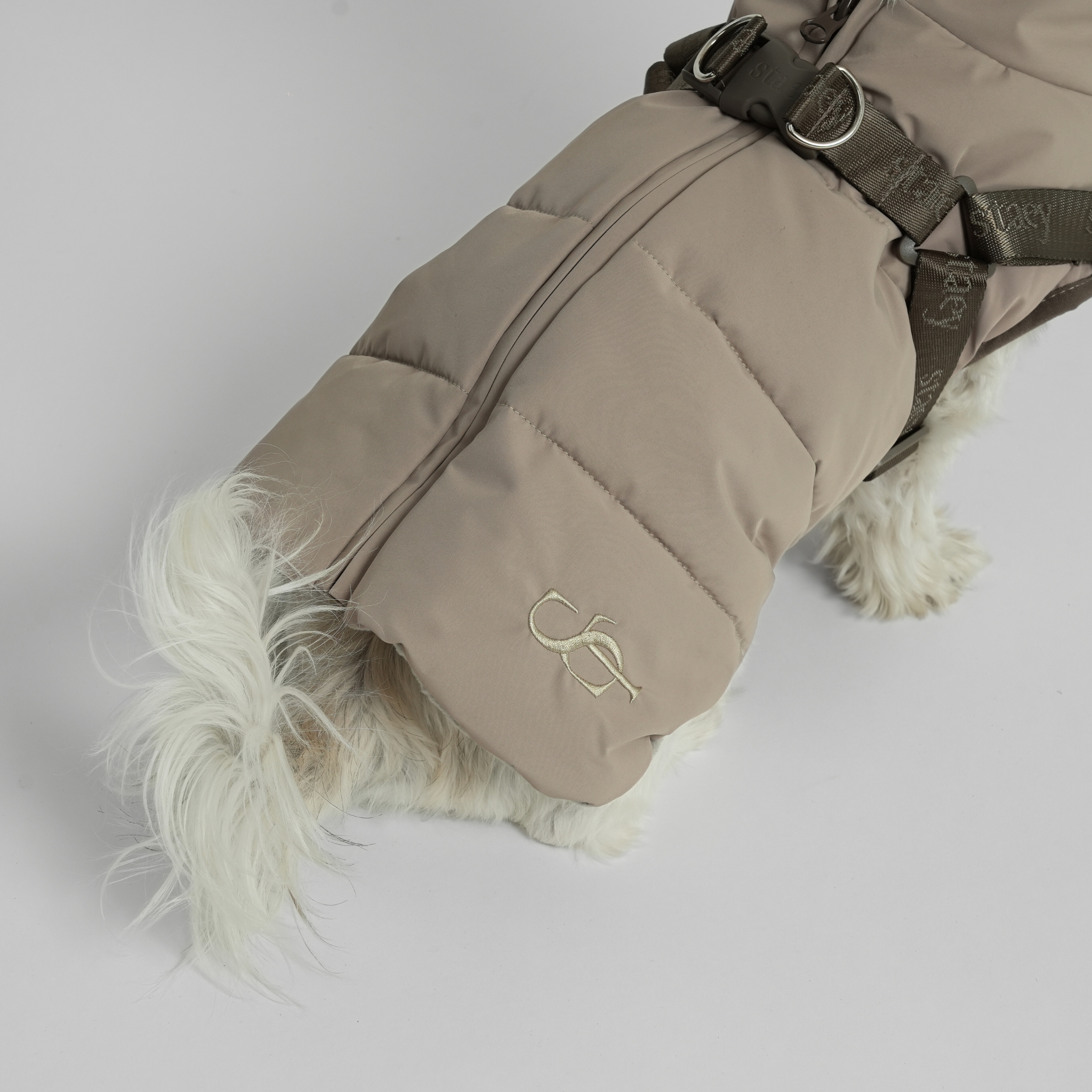 Staey – wholesale Pet coat – Dog – Vera Dog Coat with Harness | Sand11