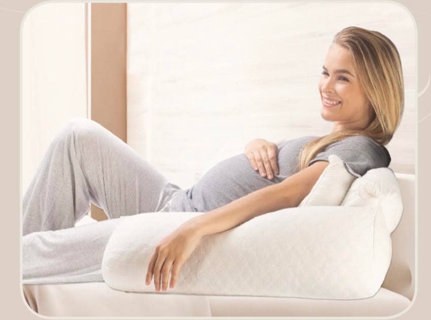 ComfiNest - Wholesale Nursing Pillow/Pad - Maternity - Organic ComfiNest Pillow + Carry-Tote3