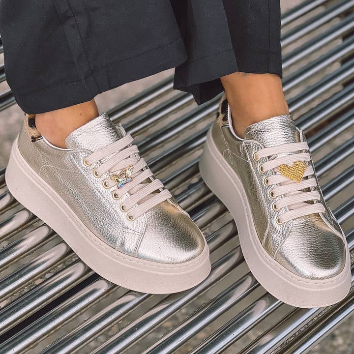 Sneakers Paris aus Platin VV24605 für den Großhandel von Shoppinlove