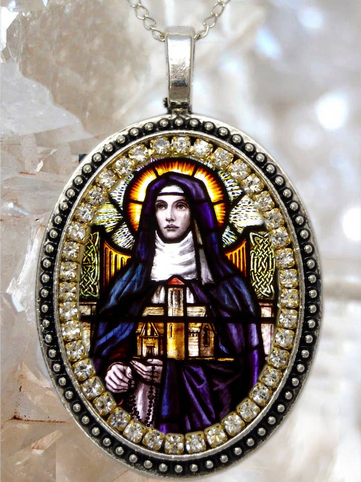 Collier Sainte Brigitte d'Irlande Médaillon religieux catholique fait main de MariaSantissimaShop pour la vente par MariaSantissimaShop