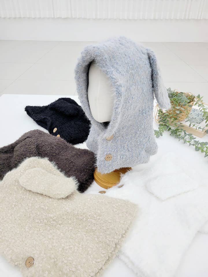 Fluffy Wool Blended Sherpa Balaclava with Button, Winter Bun for wholesale by Comfortarians