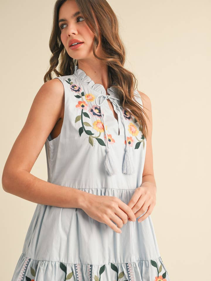 &MERCI - Wholesale Dress - Women's - FLORAL EMBROIDERY TIERED MINI DRESS MDR38415