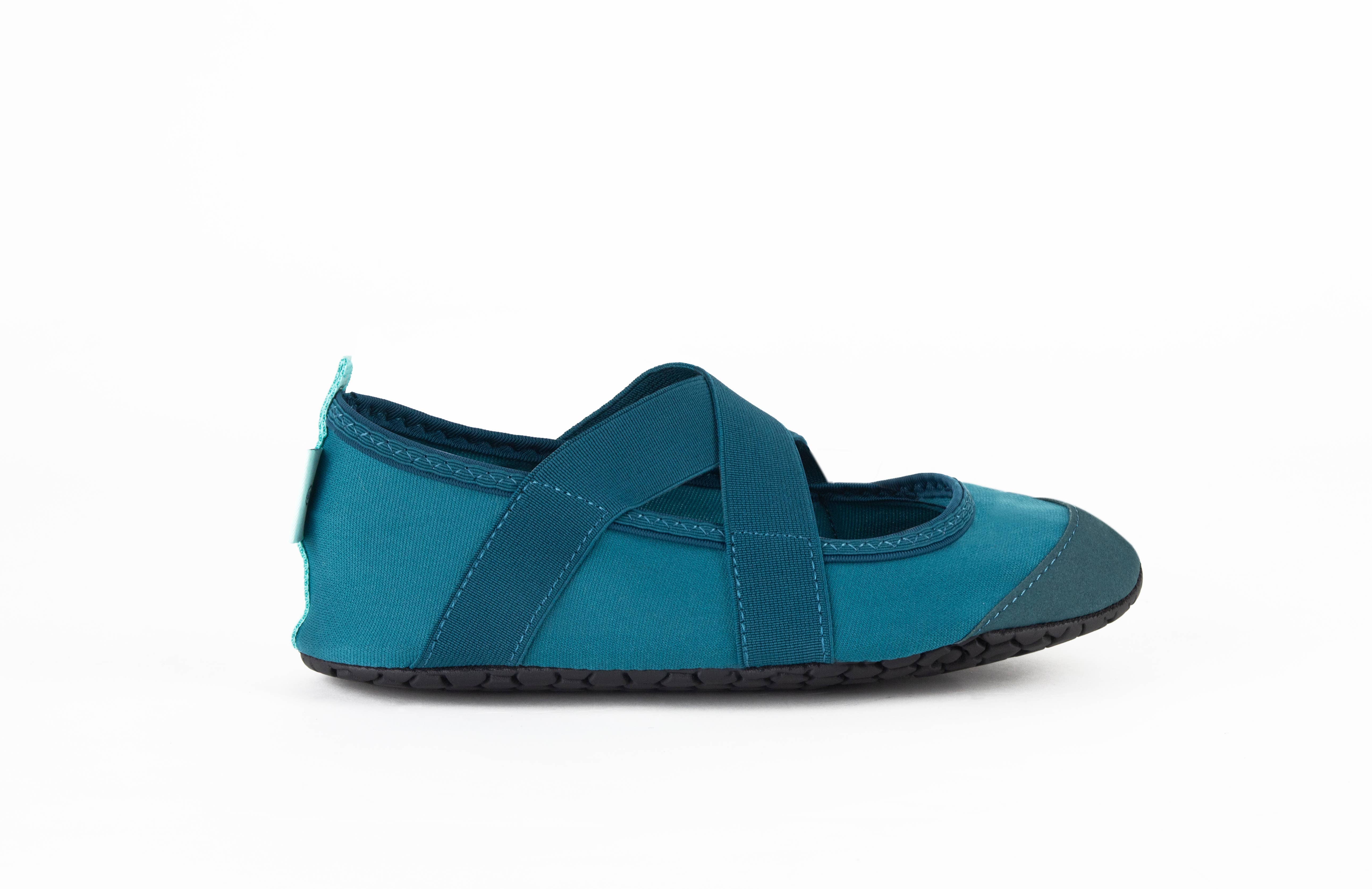 DM Merchandising - Wholesale Athletic Sneakers - Women's - Crossovers Women's Active Lifestyle Footwear Open Stock3