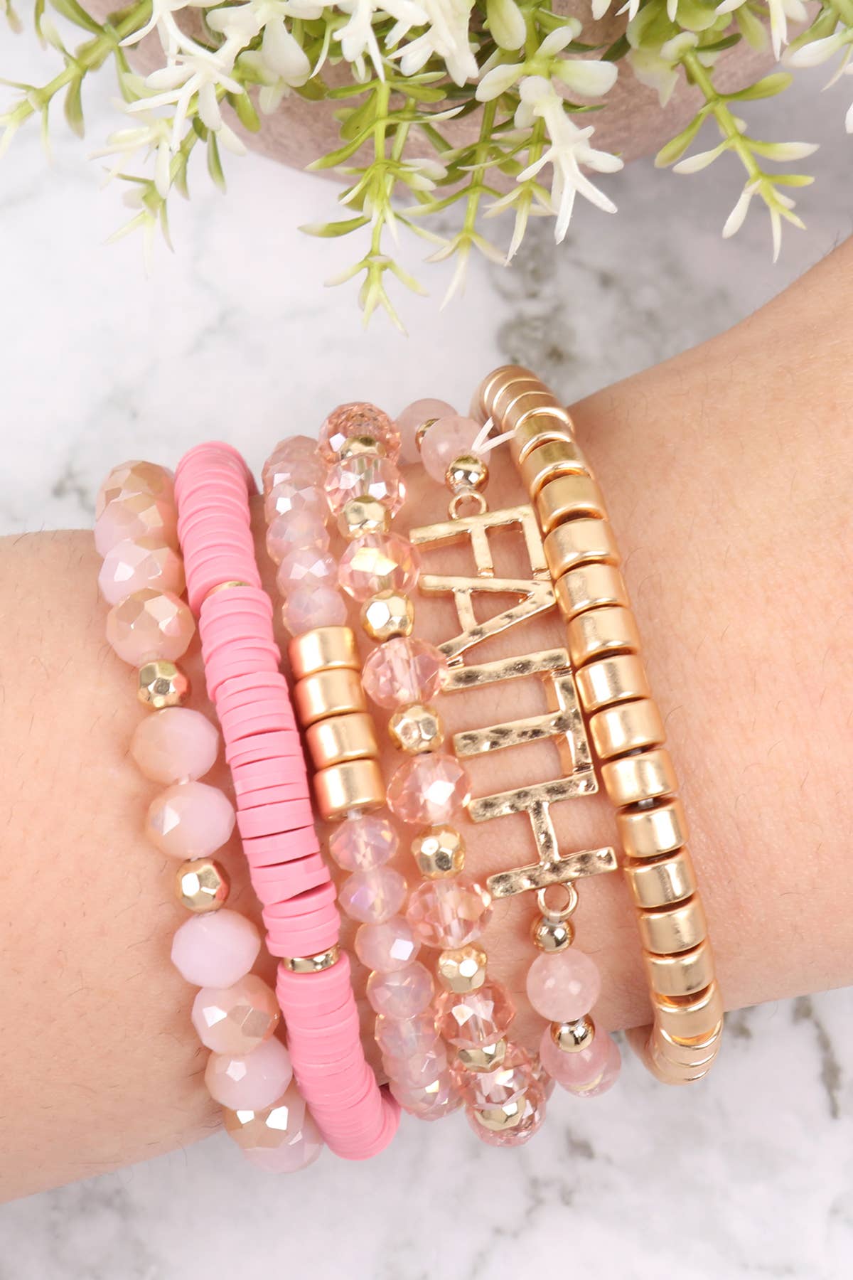 MYS Wholesale Inc - Vente Bracelets à breloques/pendentifs - Bracelet à breloques « Faith » en perles mélangées8