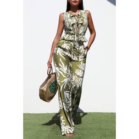 ISLAND BREEZE SET
for wholesale by Esmeray Clothing