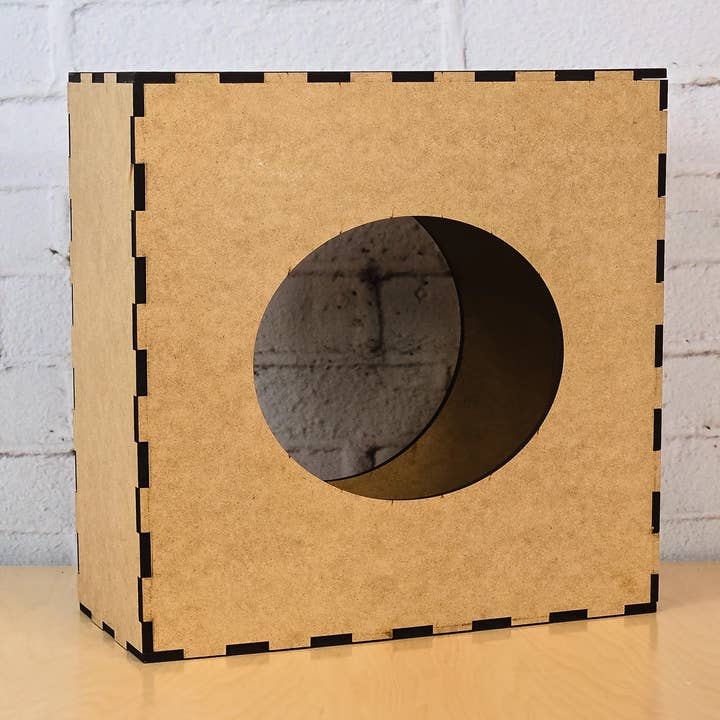 Gabarit de gravure de bord de chapeau en MDF 1/4" pour graveurs laser pour la vente par Crazy Daisy Designs